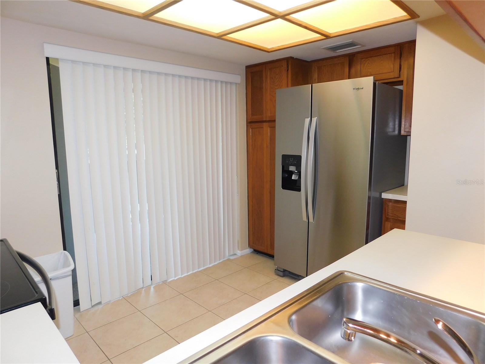 250 Woodlake Wynde #250 Property Photo 8