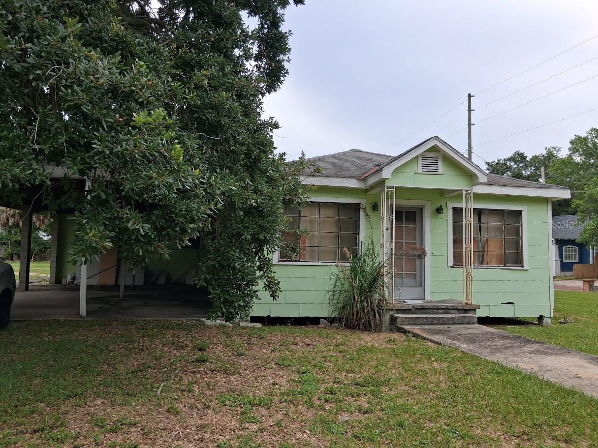 217 Banana St Property Photo 1