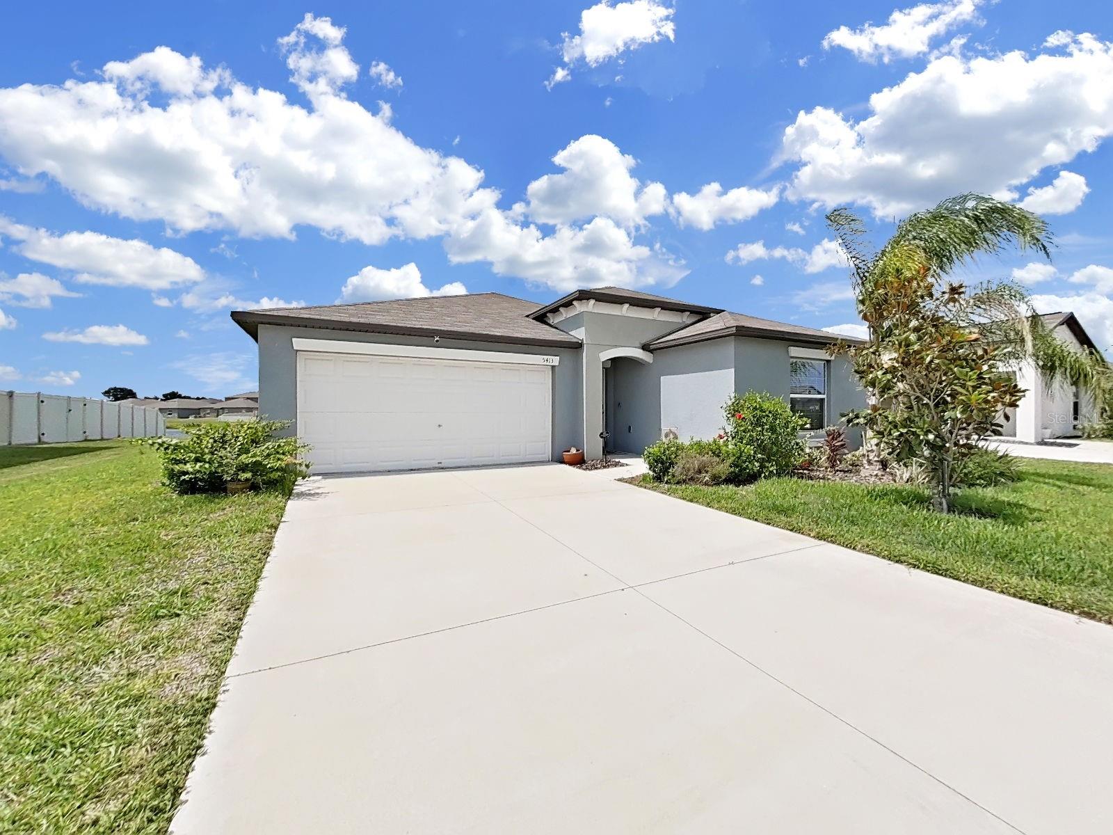 5413 Blue Azure Dr Property Photo 2