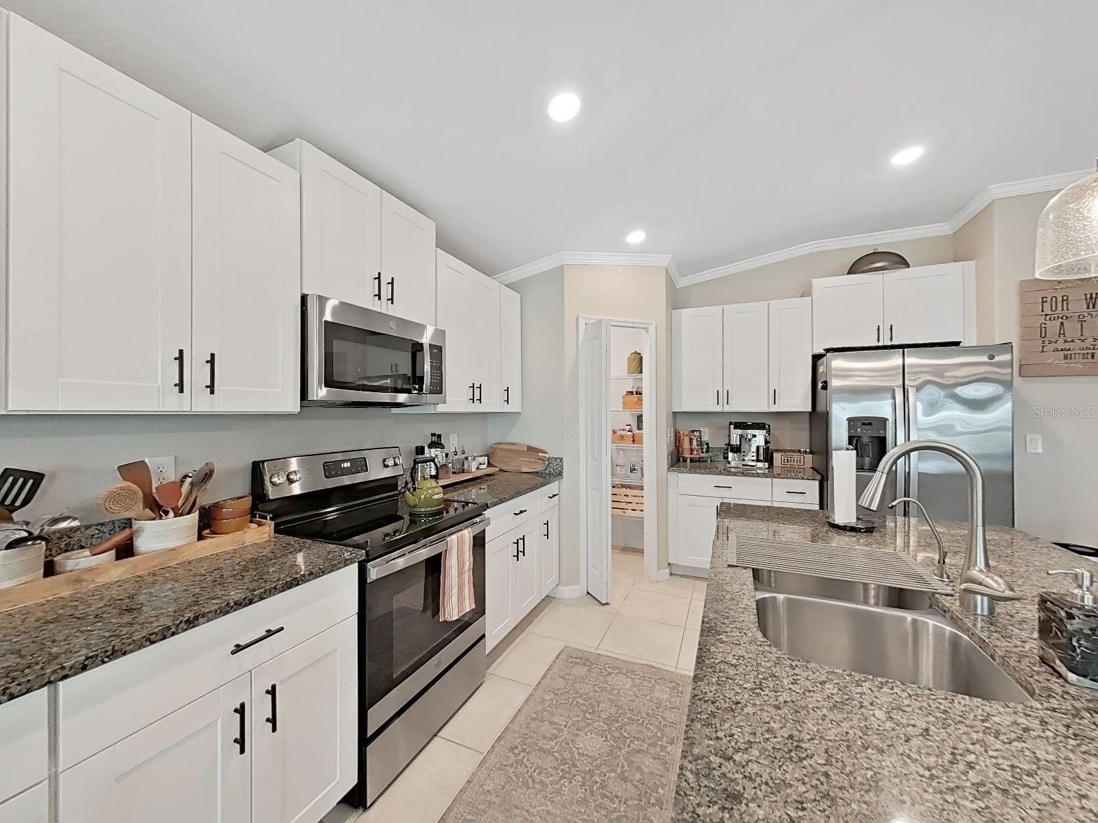 5413 Blue Azure Dr Property Photo 28