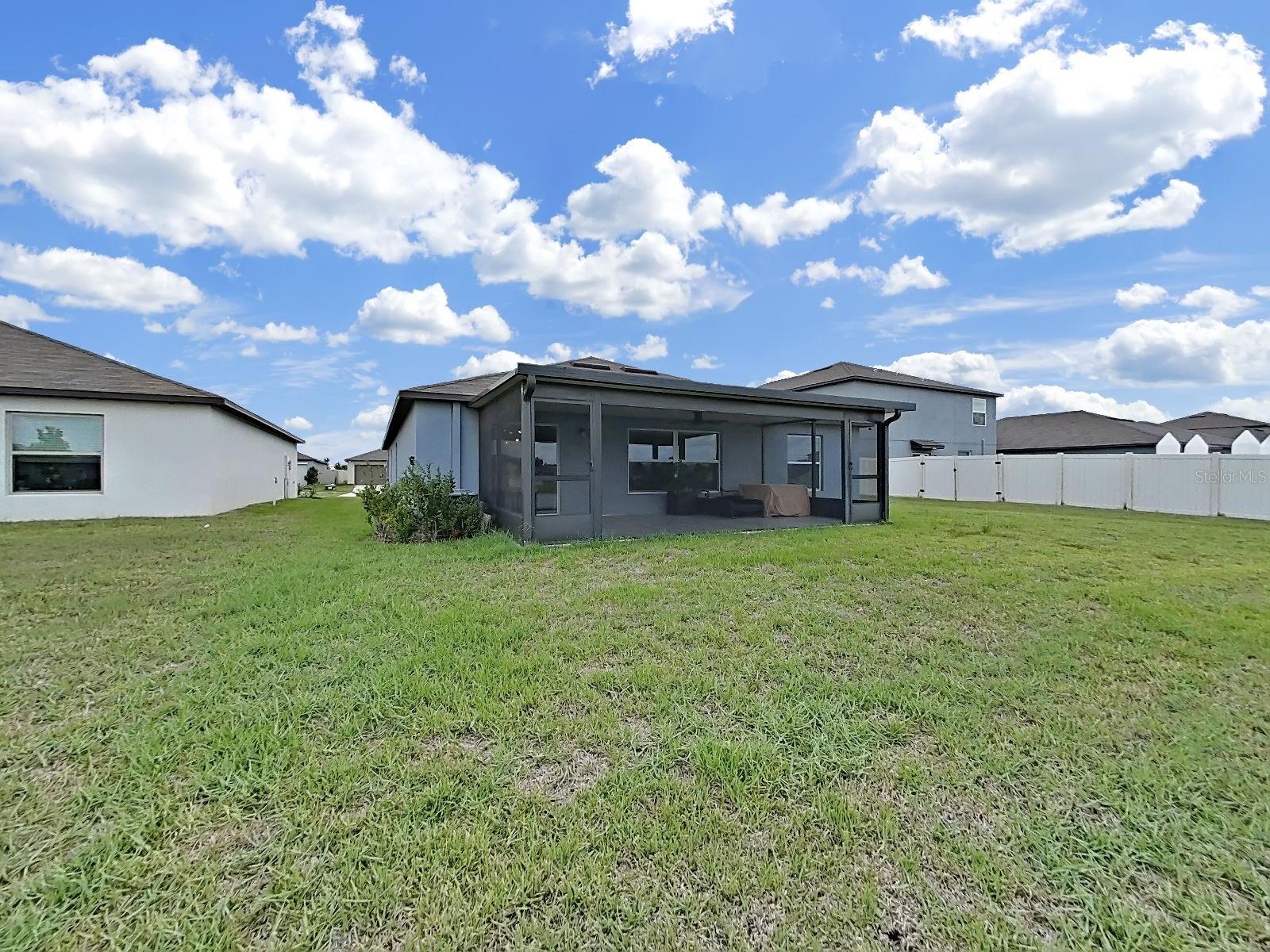 5413 Blue Azure Dr Property Photo 44