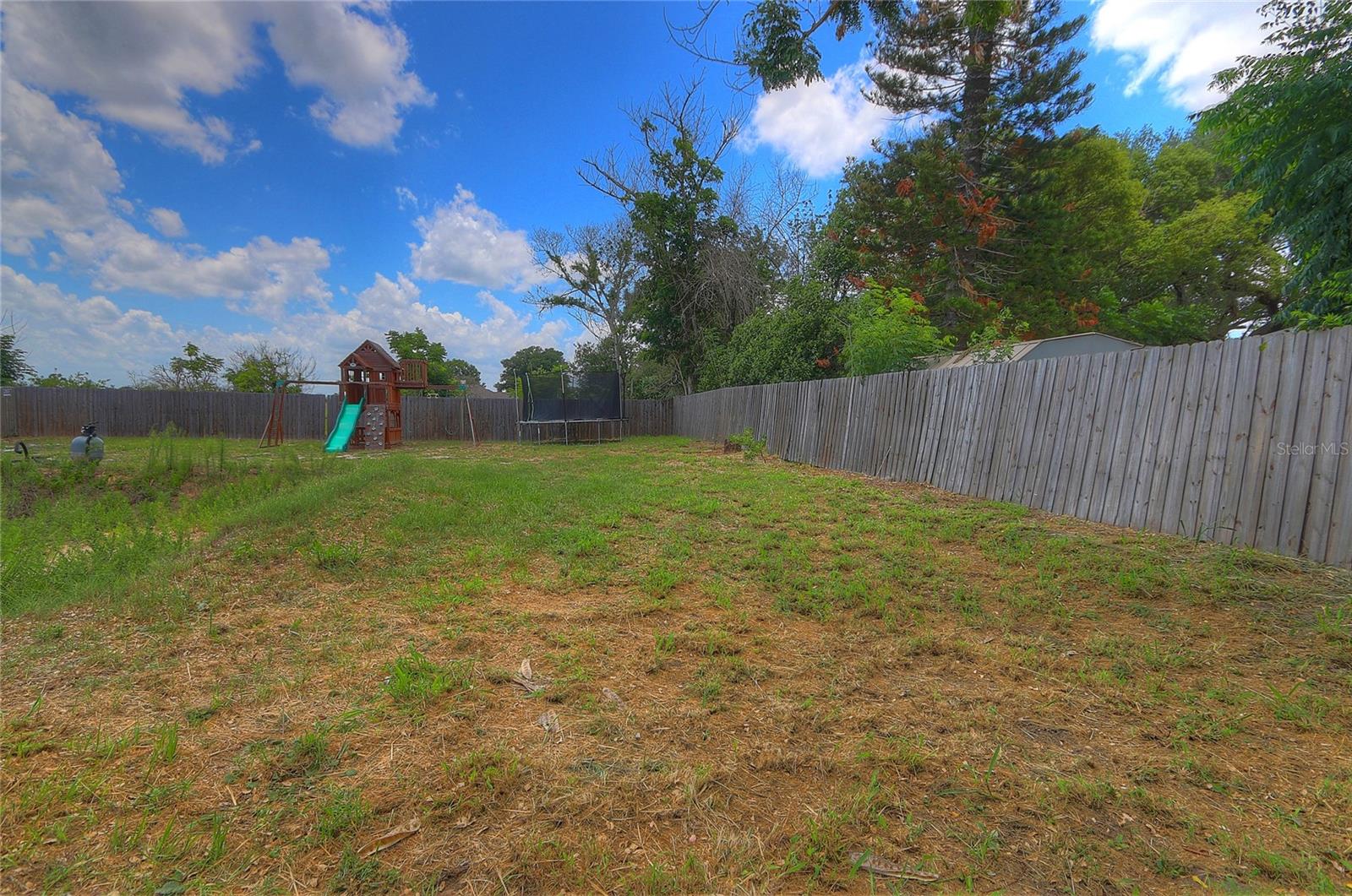 110 Plum Ave Property Photo 35