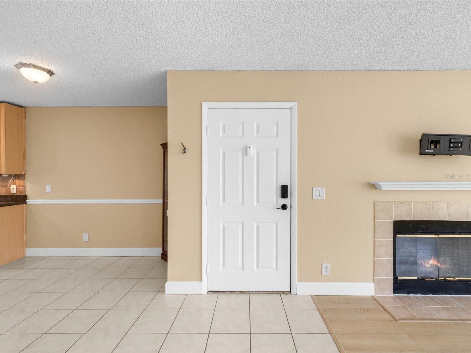 1550 S Belcher Rd #421 Property Photo 10