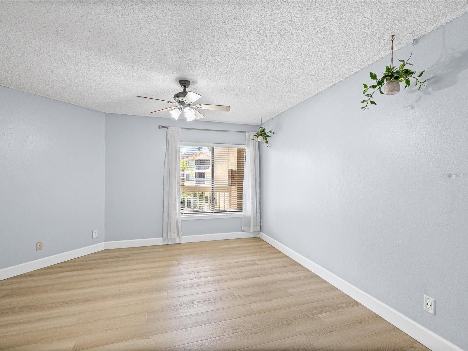 1550 S Belcher Rd #421 Property Photo 18