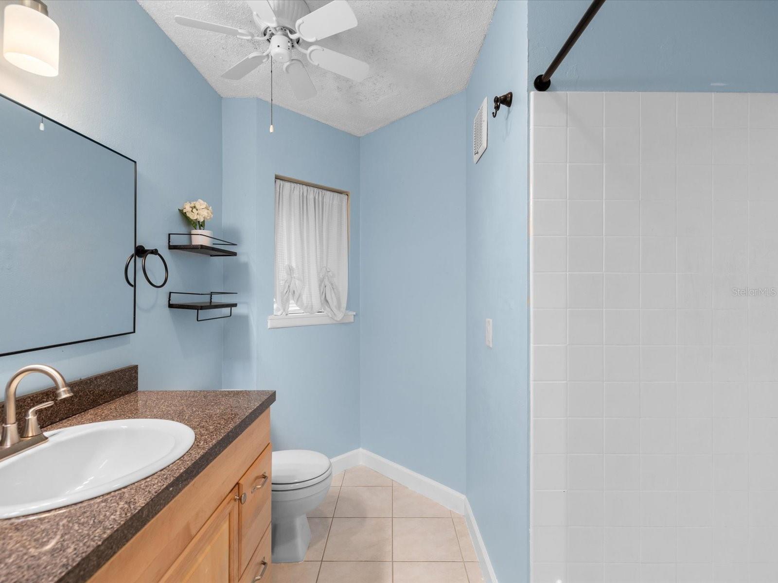 1550 S Belcher Rd #421 Property Photo 23