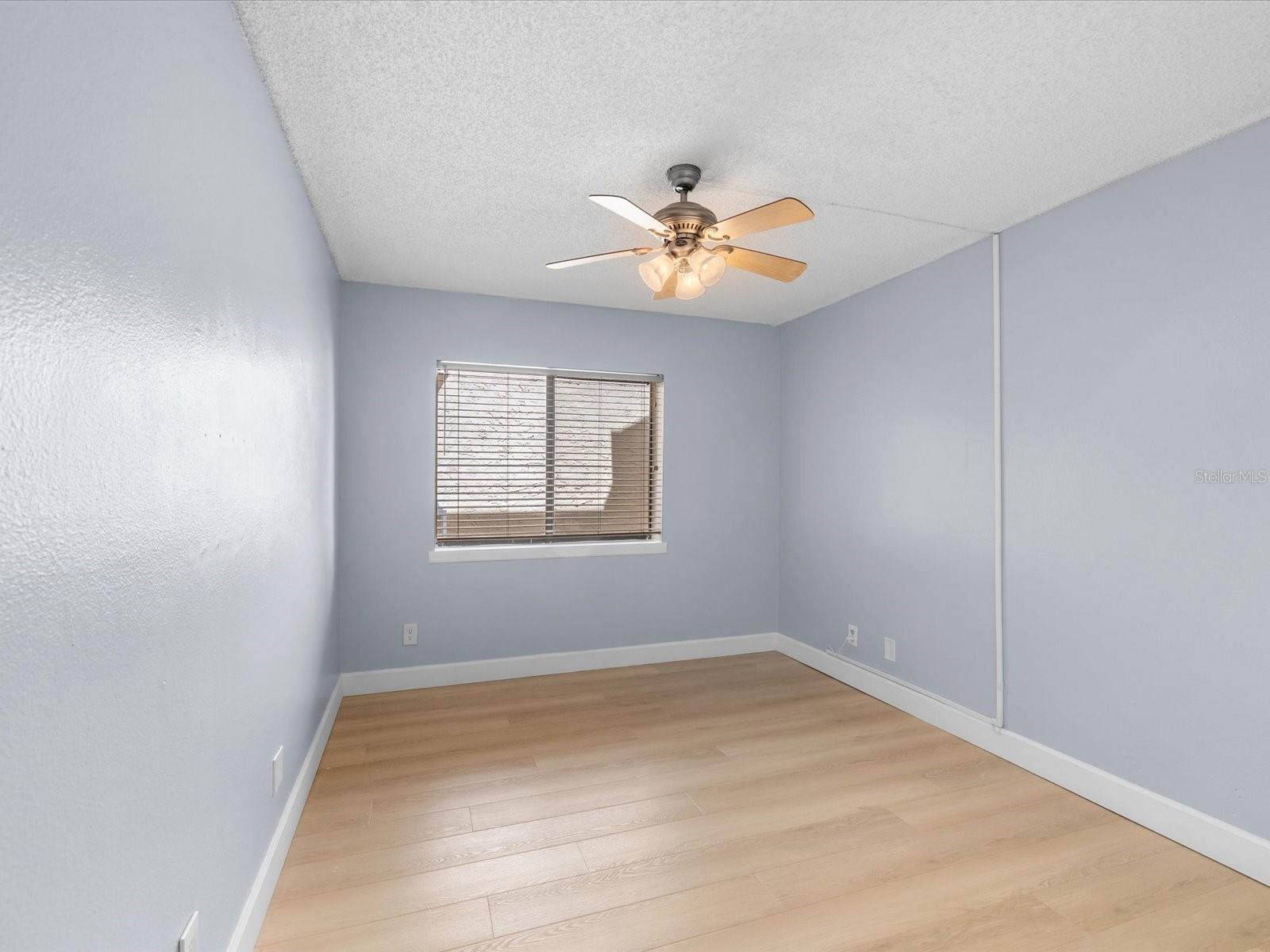 1550 S Belcher Rd #421 Property Photo 26