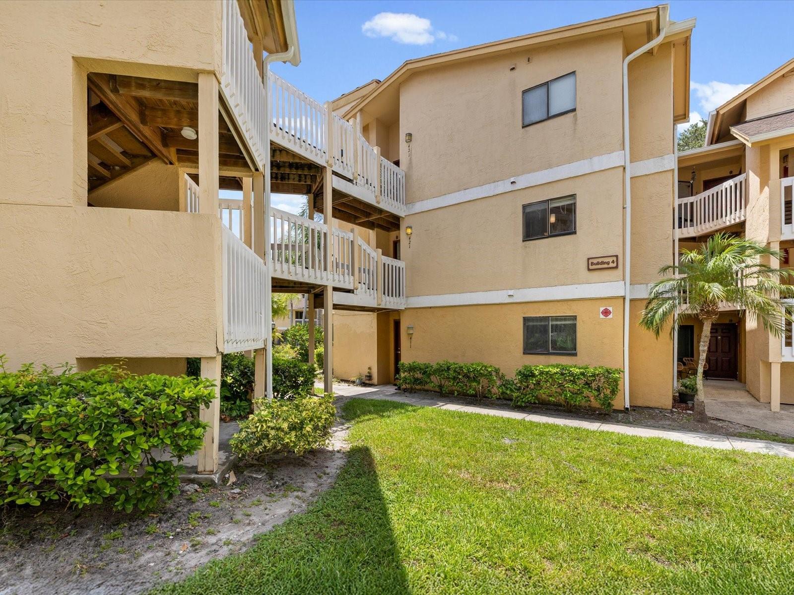 1550 S Belcher Rd #421 Property Photo 33