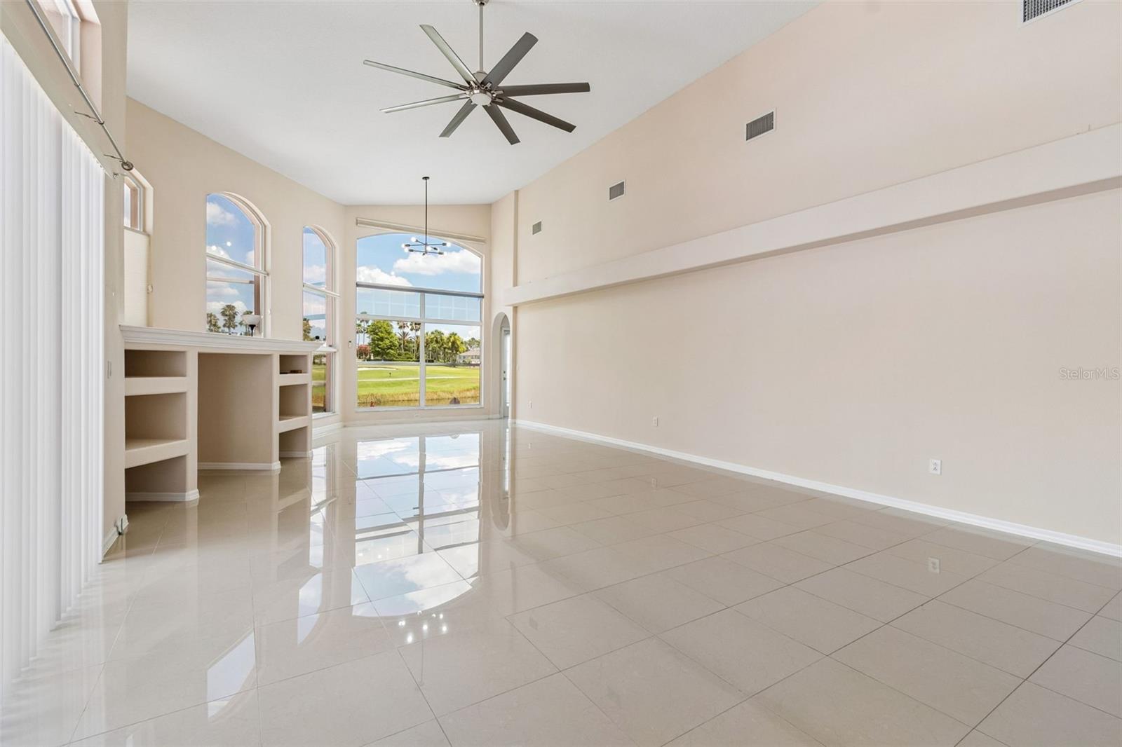 18107 Emerald Bay St Property Photo 13