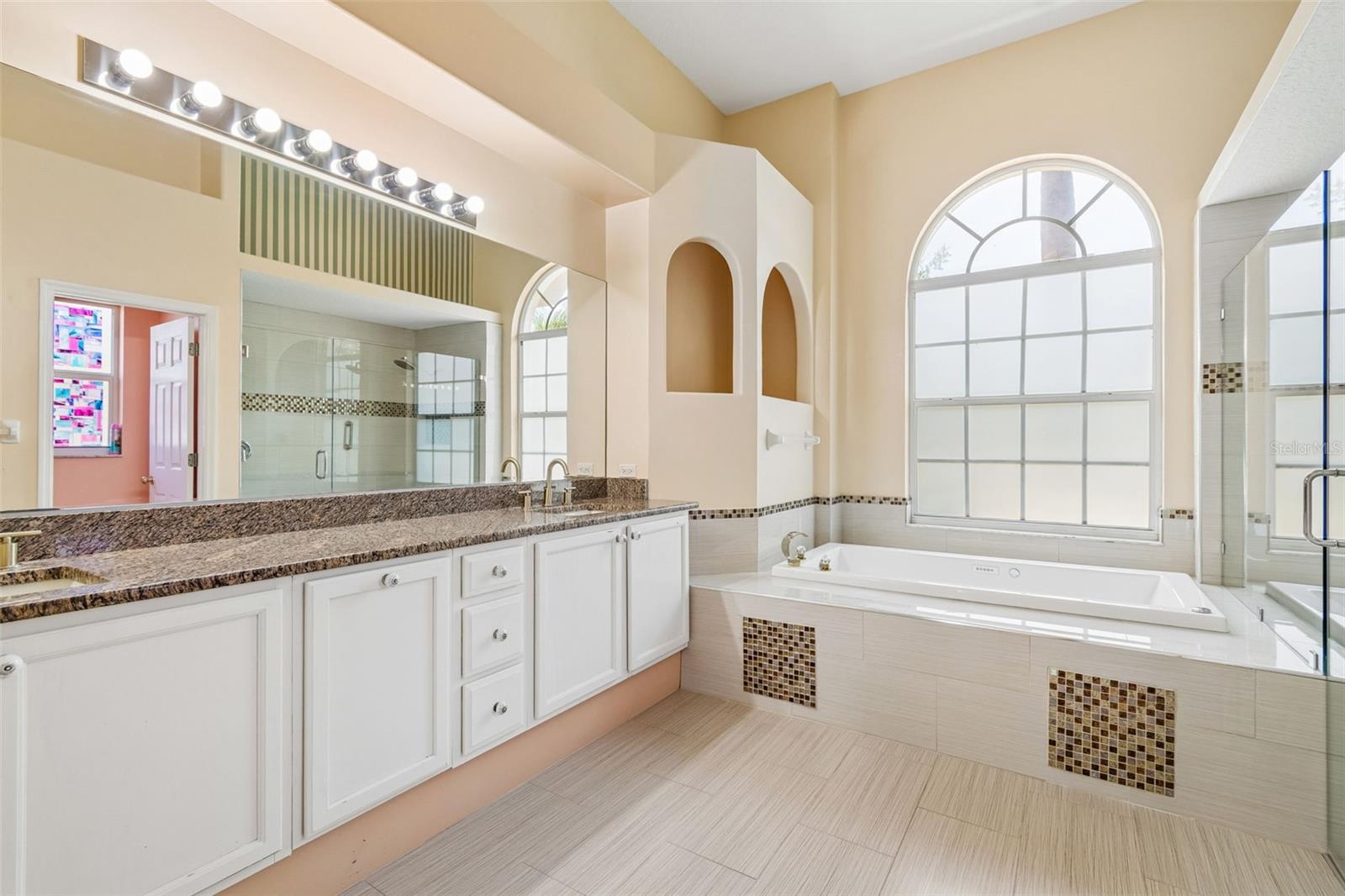 18107 Emerald Bay St Property Photo 25