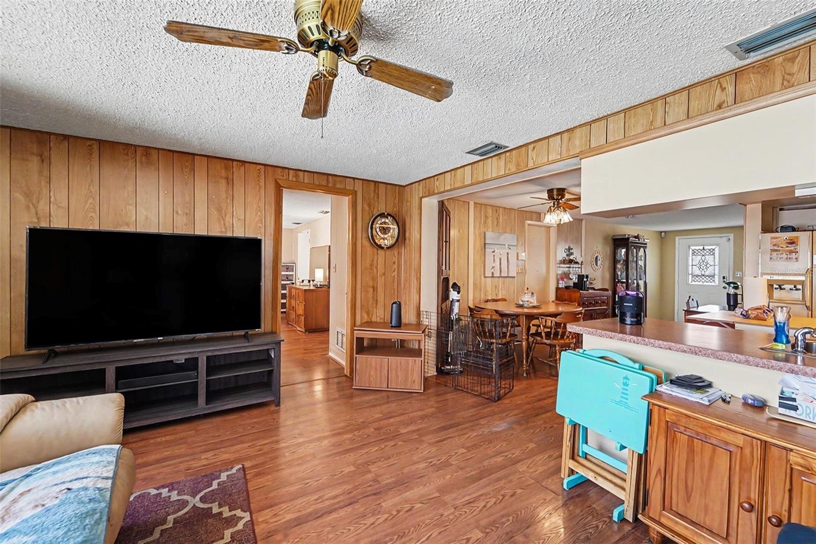 7015 Moravian Dr Property Photo 12