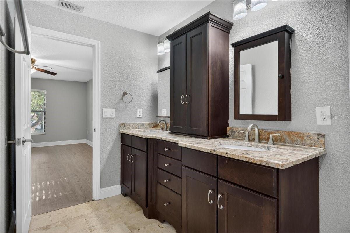2883 Mandarin Pl Property Photo 26