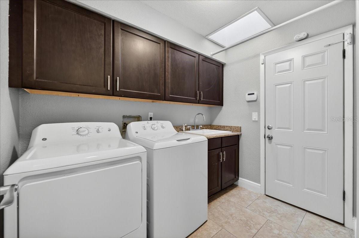 2883 Mandarin Pl Property Photo 44