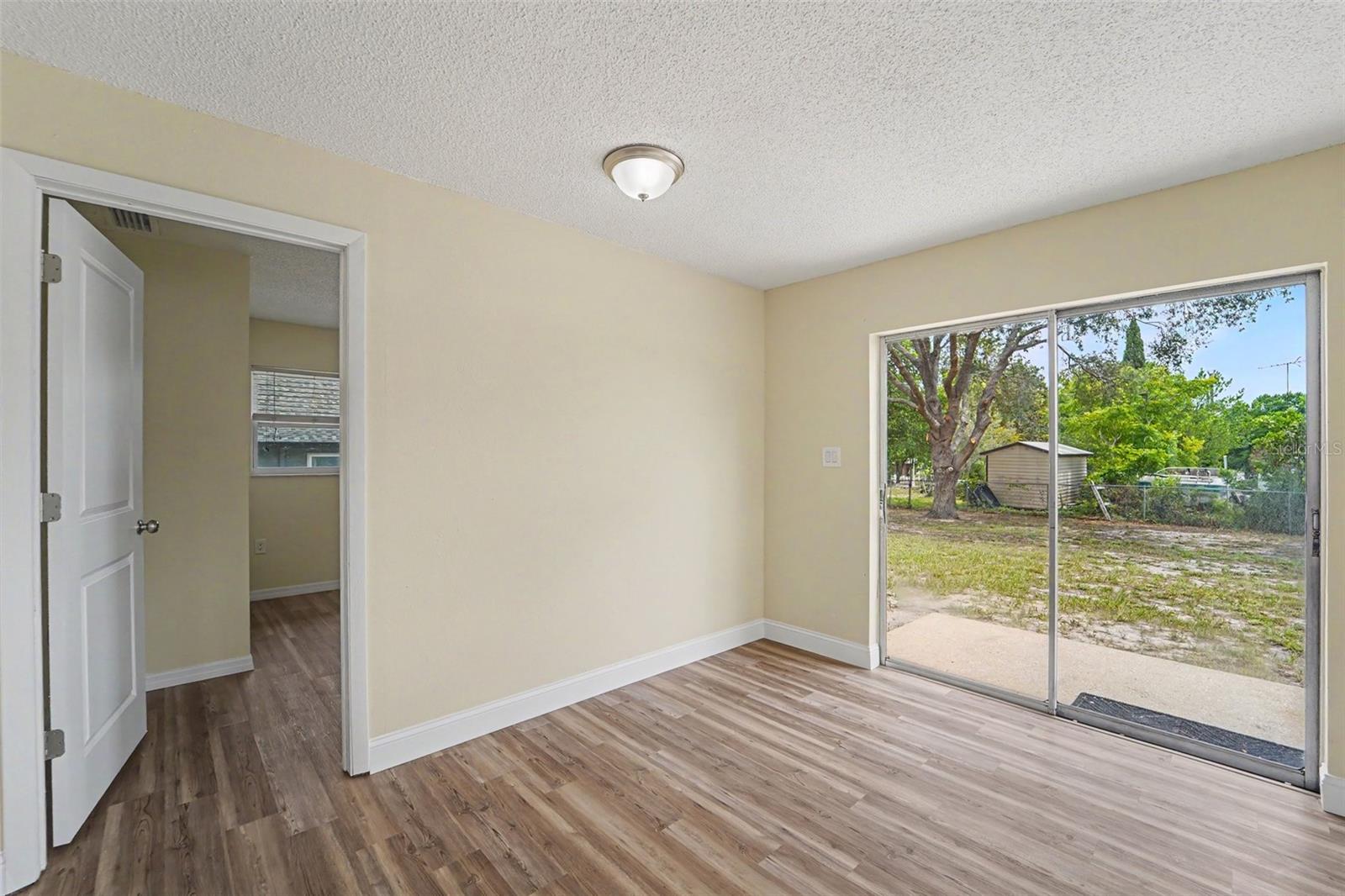 9371 Mallard St Property Photo 14
