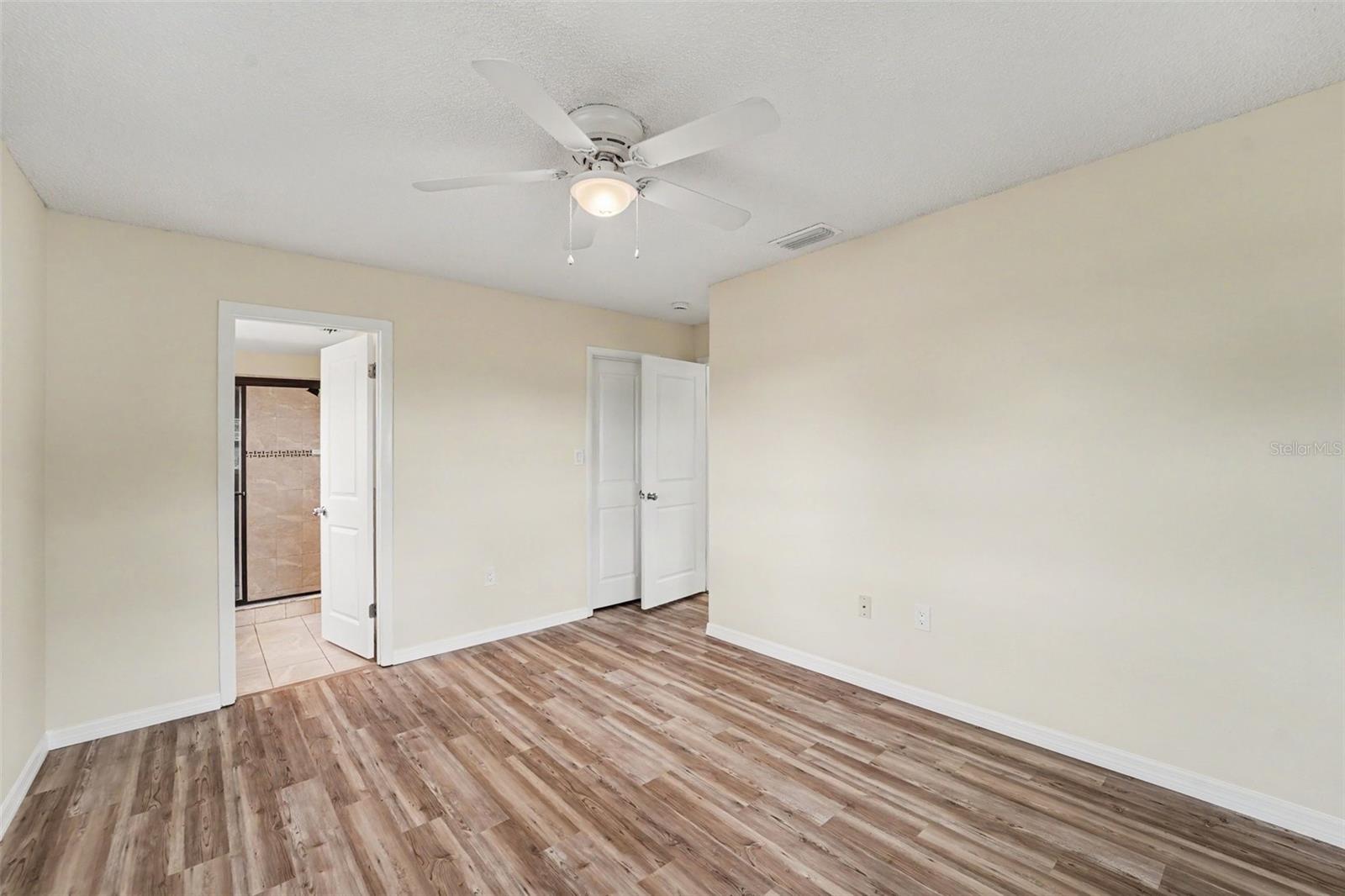 9371 Mallard St Property Photo 15