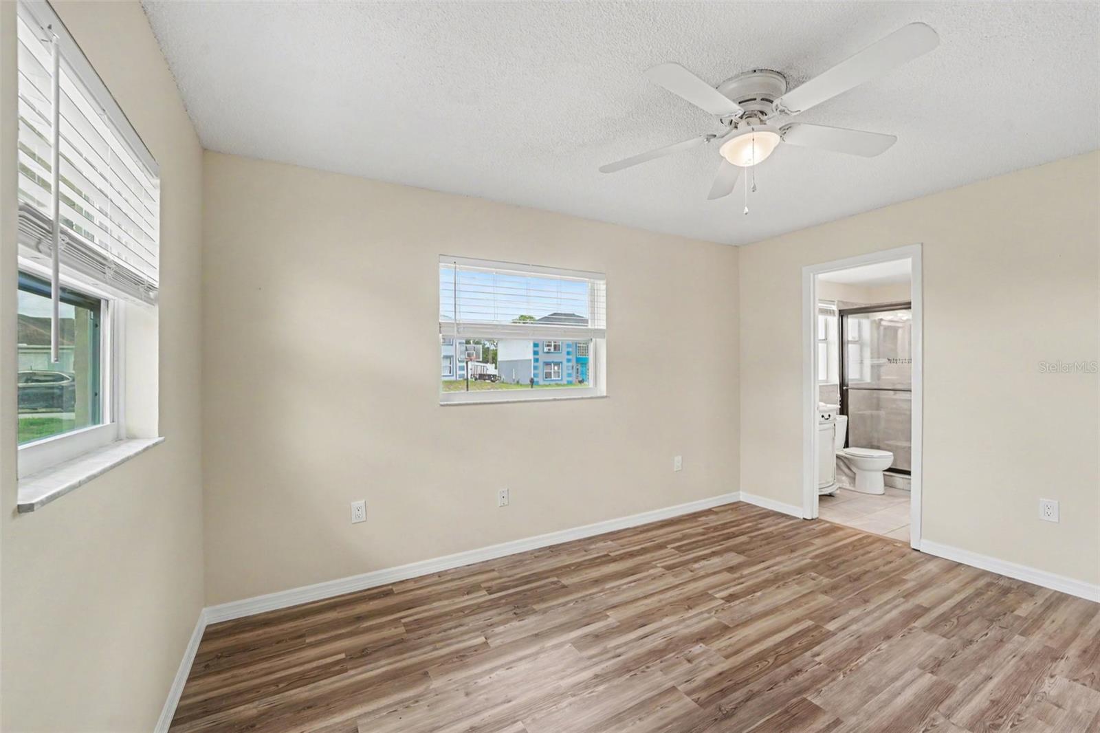 9371 Mallard St Property Photo 16