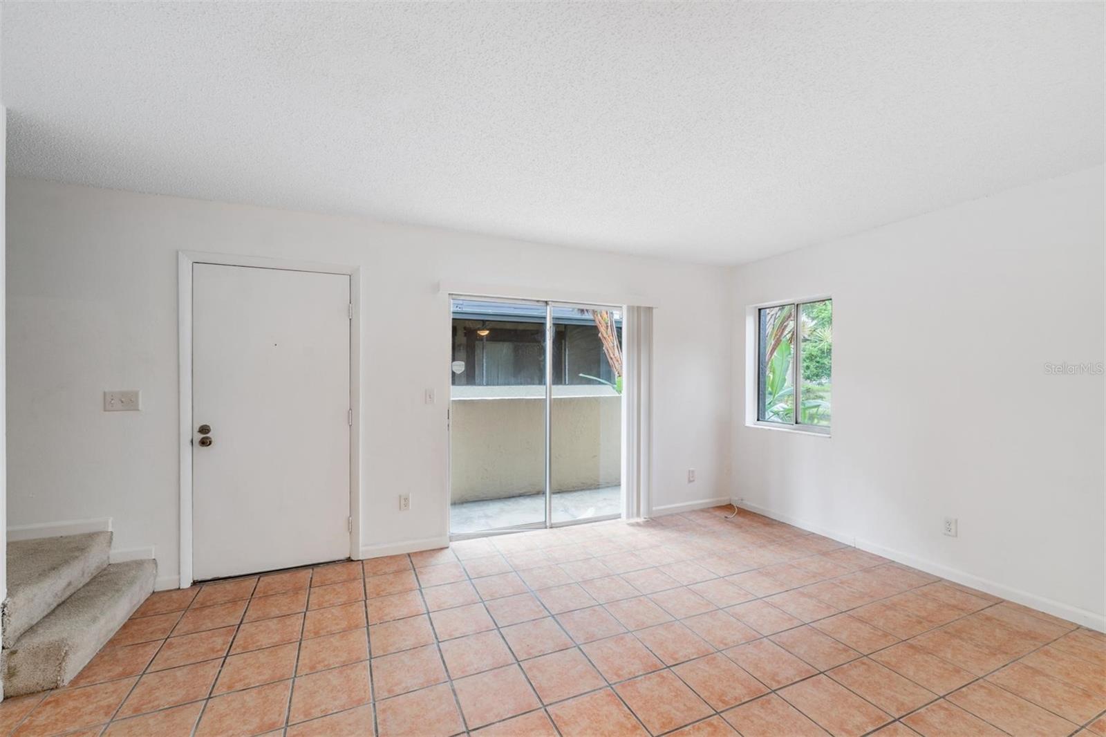 2936 Lichen Ln #b Property Photo 8