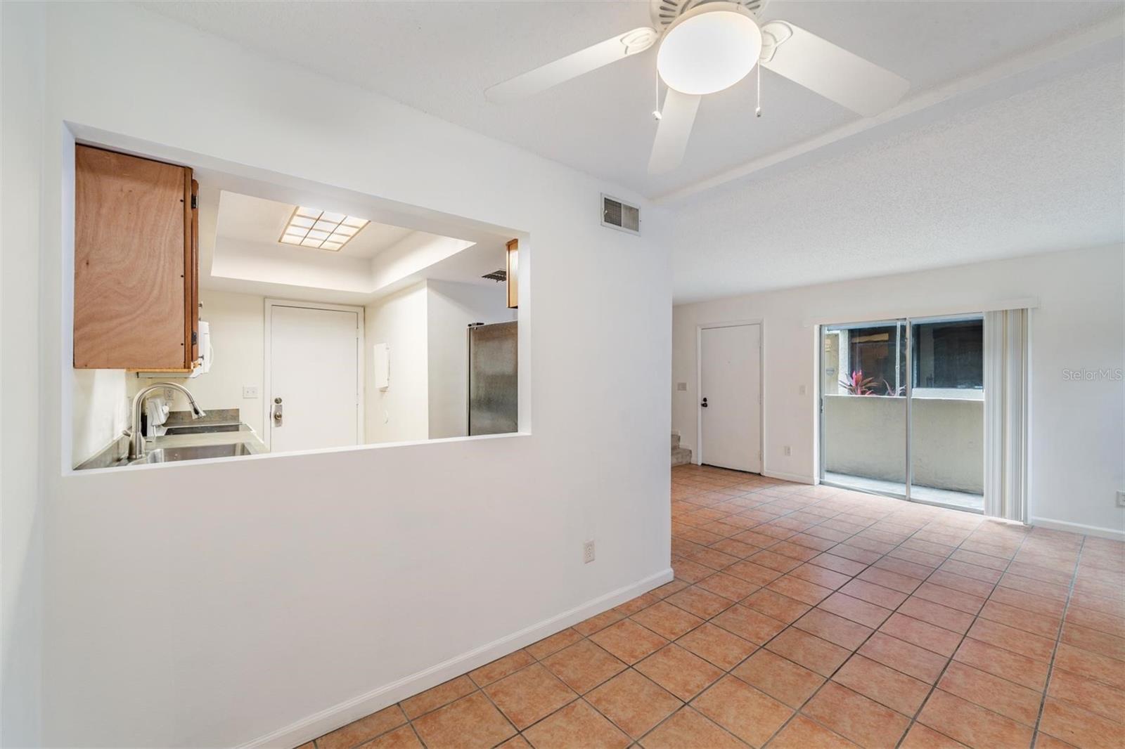 2936 Lichen Ln #b Property Photo 9