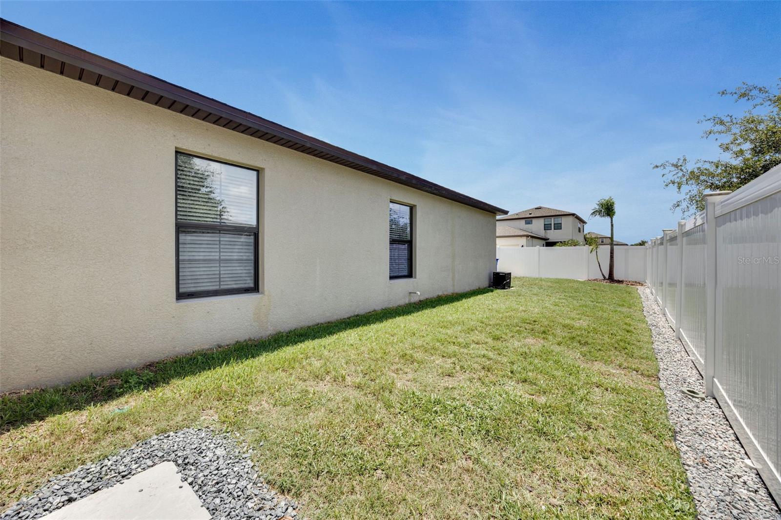 12401 Streambed Dr Property Photo 29