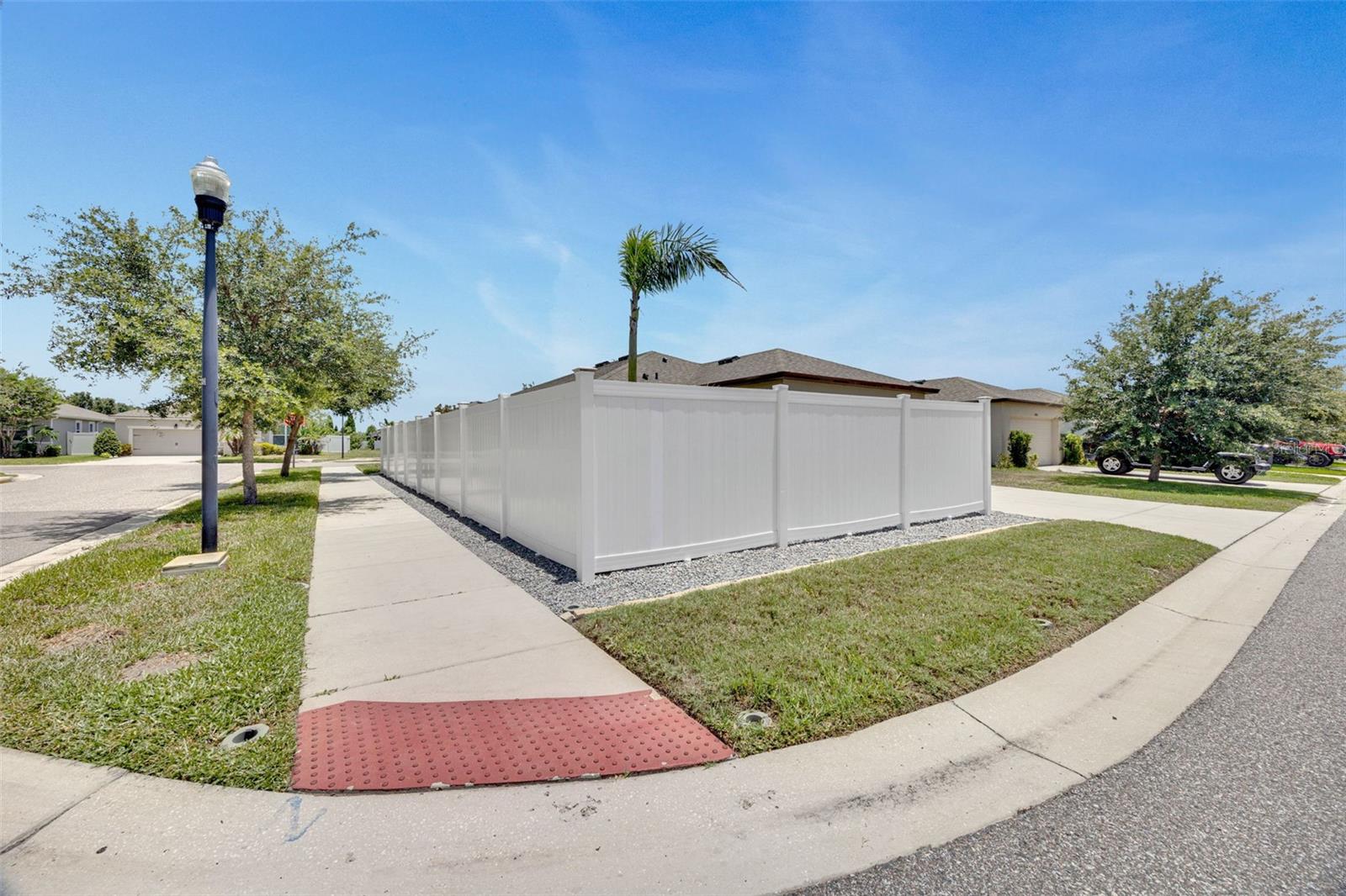 12401 Streambed Dr Property Photo 30