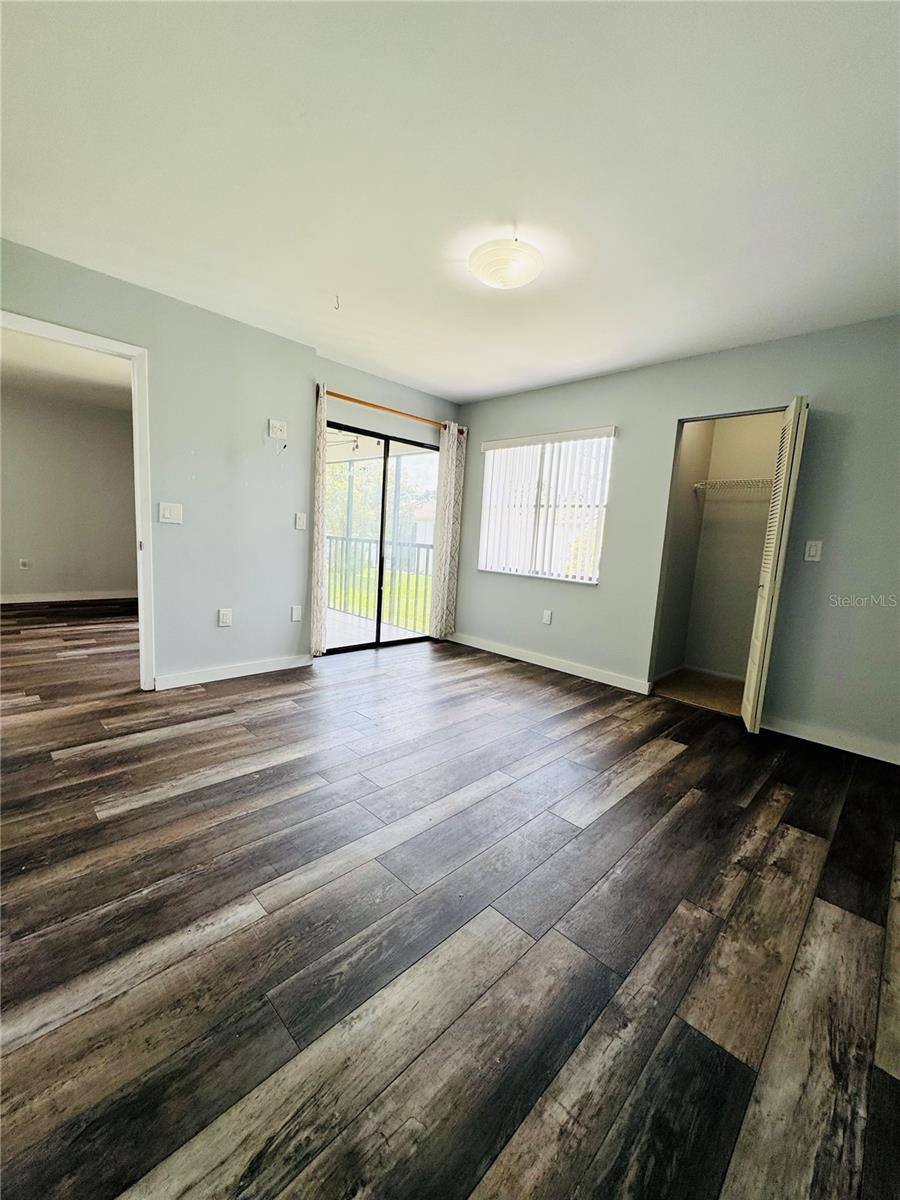 106 Windward Pl Property Photo 4