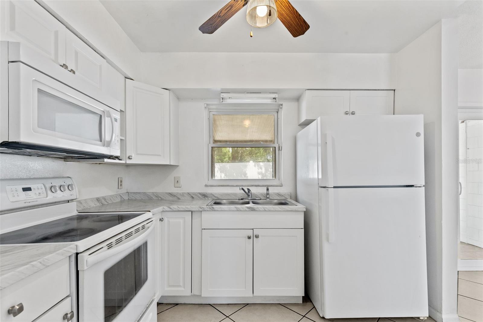 5923 Yorkshire Rd Property Photo 15