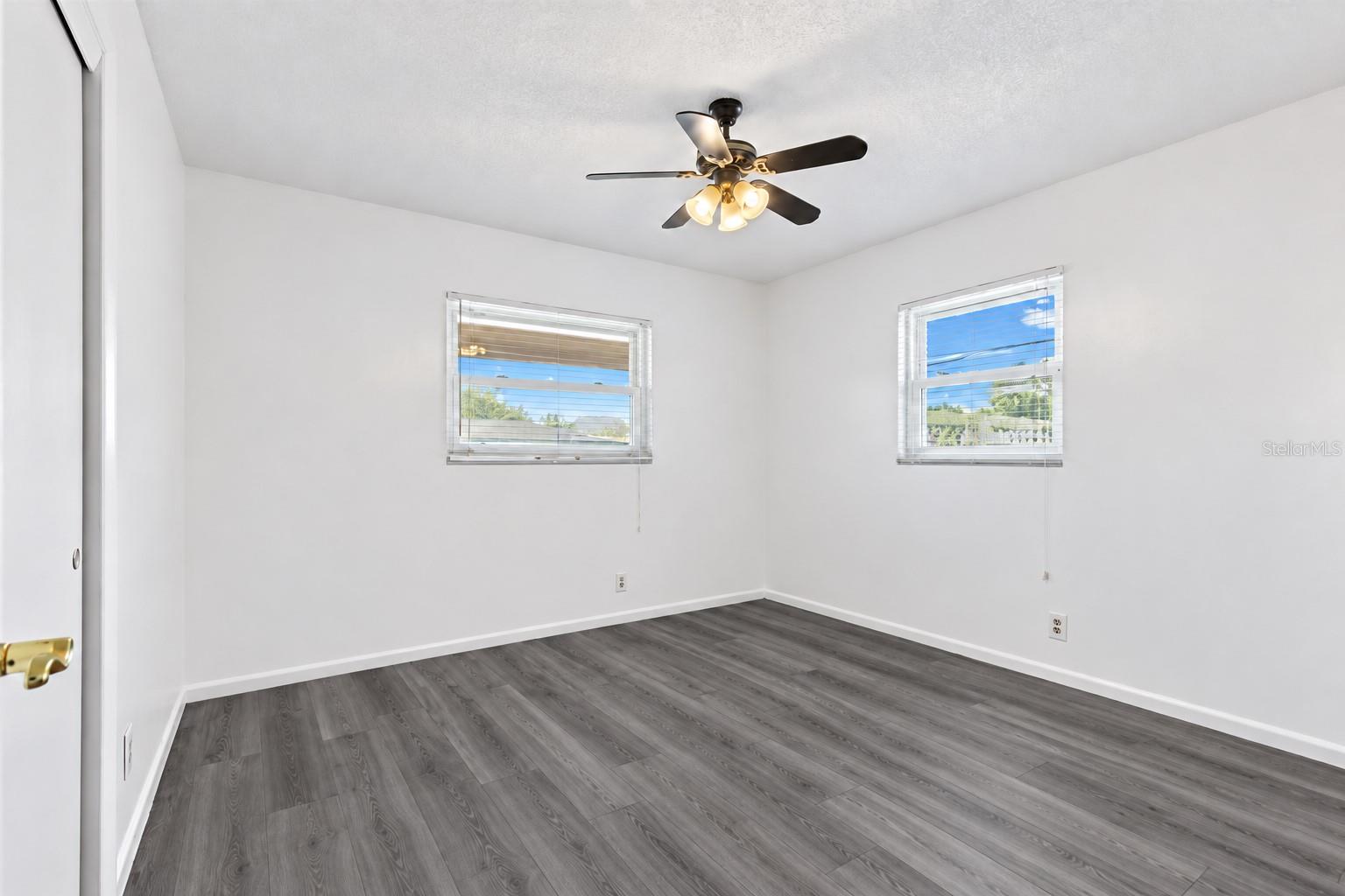 5923 Yorkshire Rd Property Photo 21