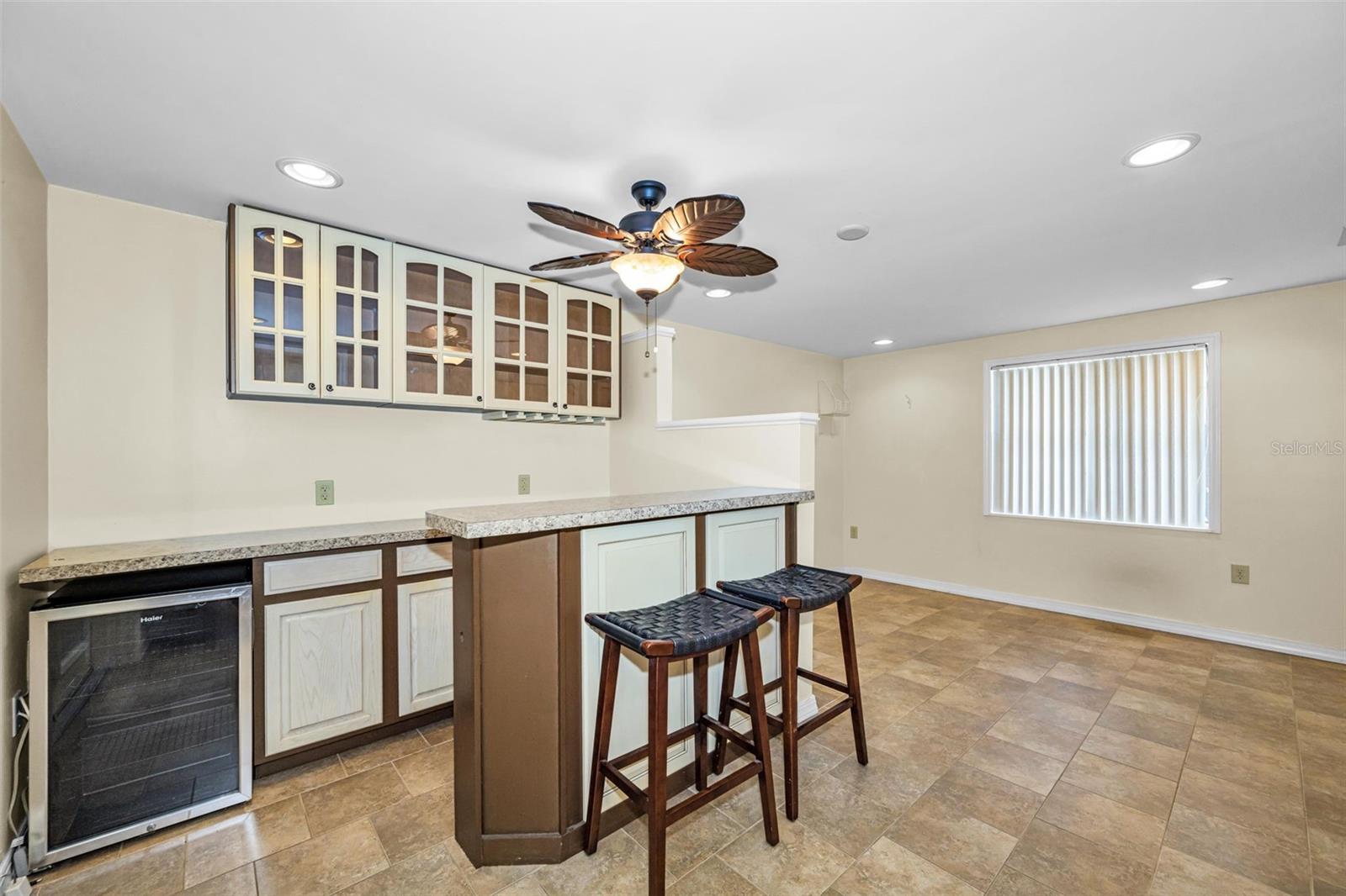 6701 Orchard Dr N Property Photo 23