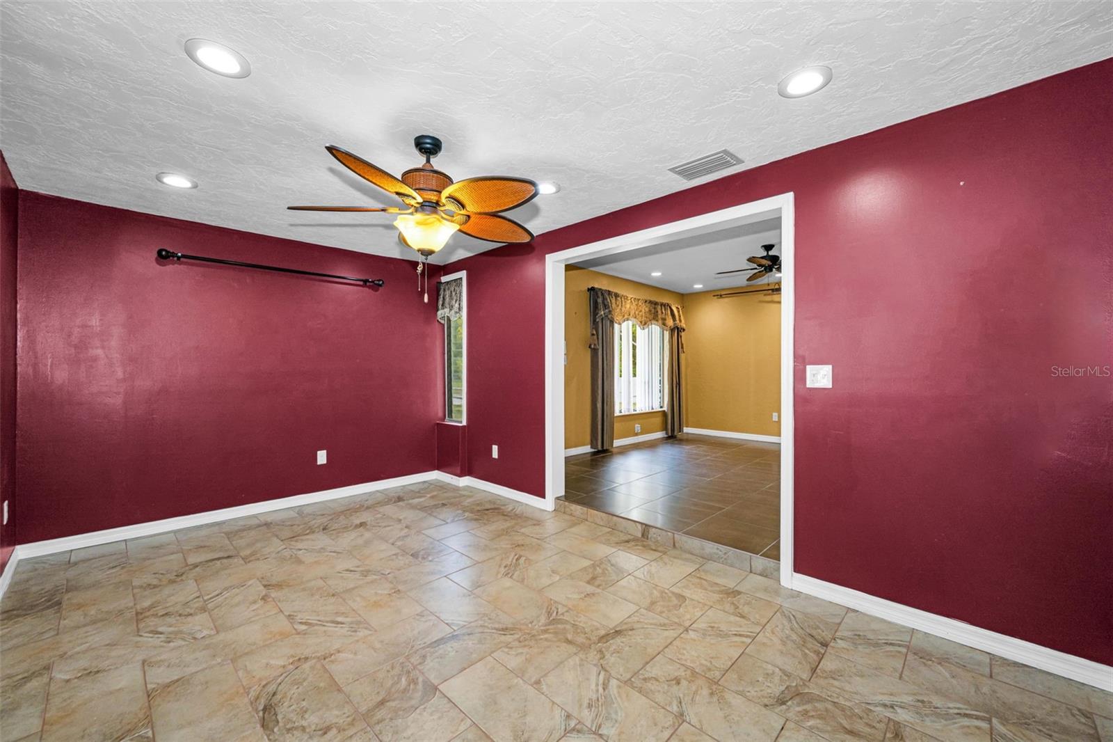 6701 Orchard Dr N Property Photo 31