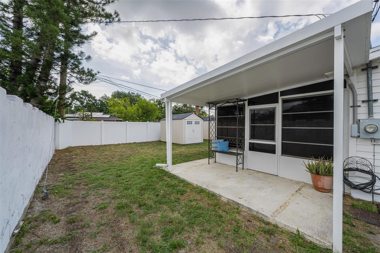 6701 Orchard Dr N Property Photo 36
