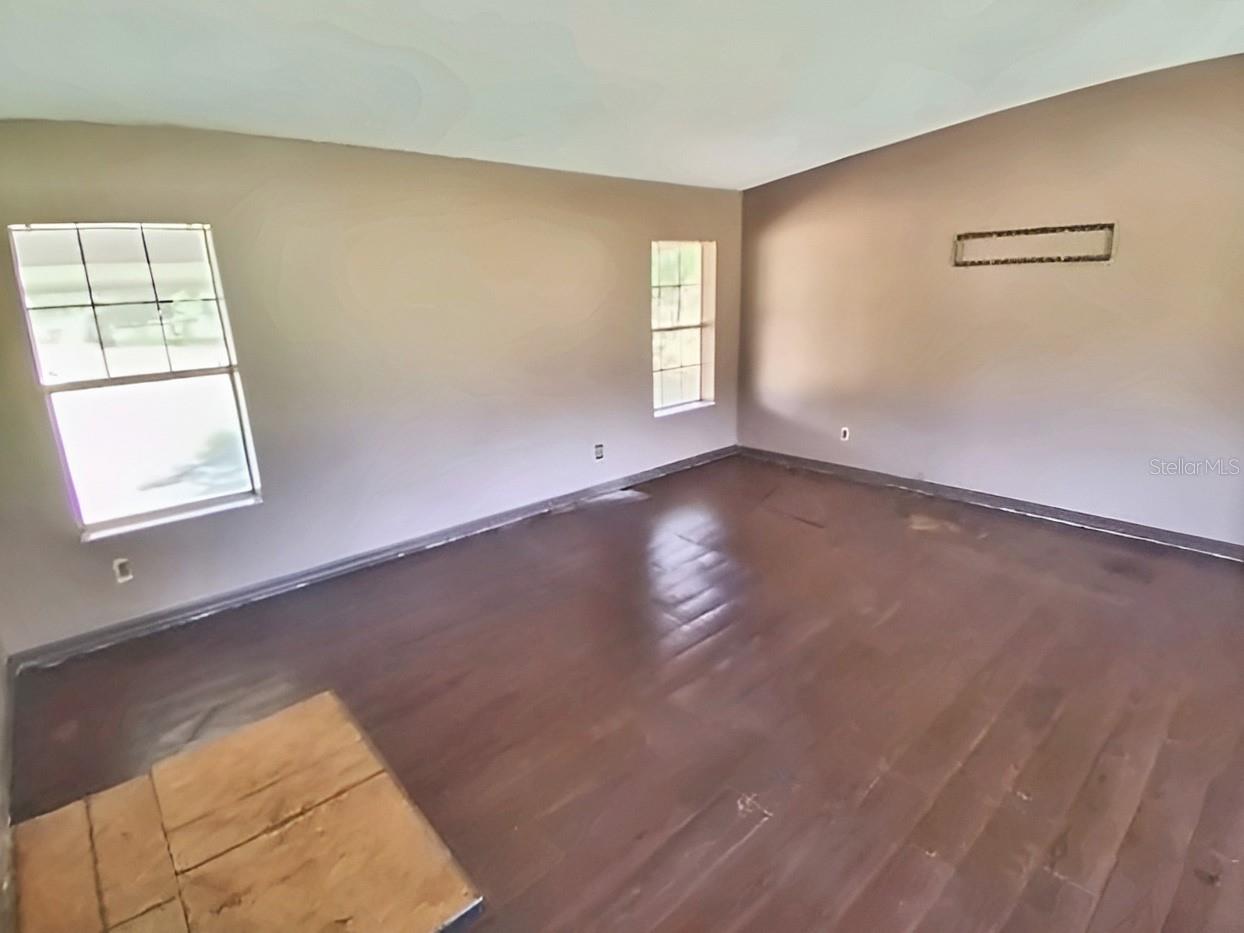 5411 Pless Rd Property Photo 8