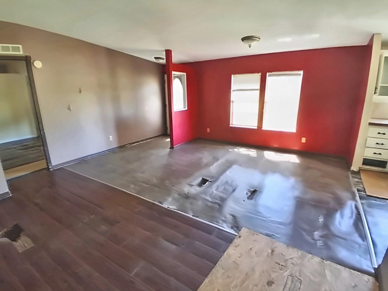 5411 Pless Rd Property Photo 9