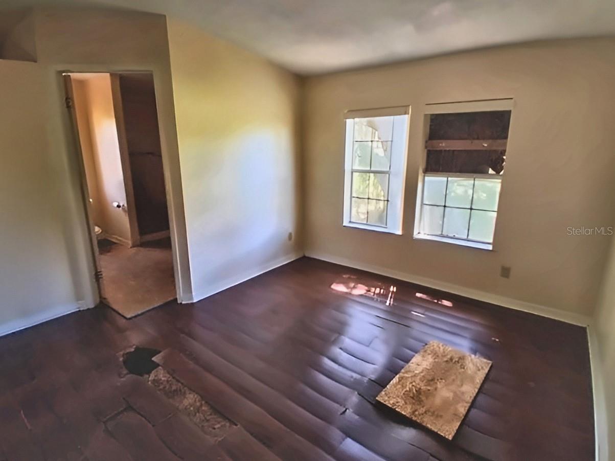 5411 Pless Rd Property Photo 10