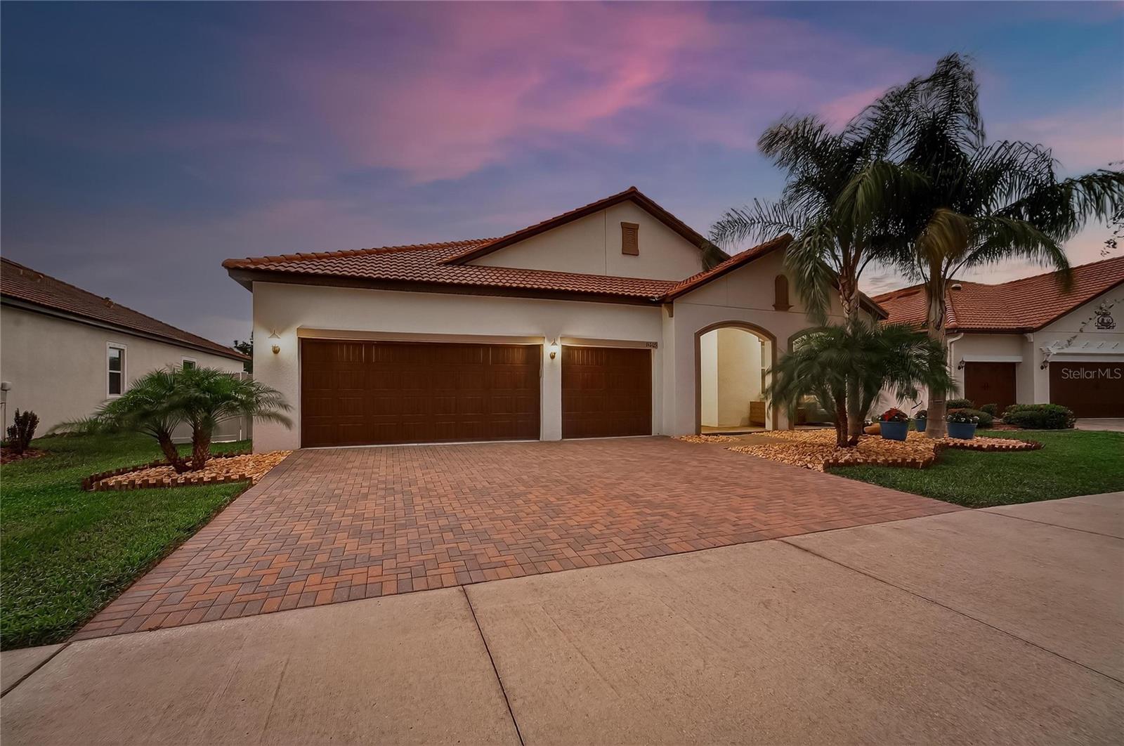 16805 Banner Shell Pl Property Photo 2