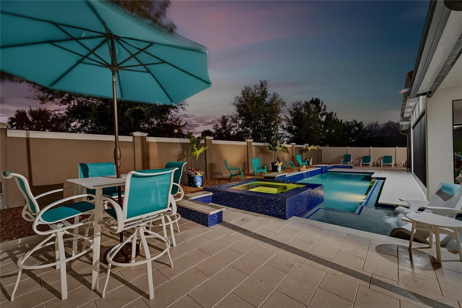 16805 Banner Shell Pl Property Photo 5