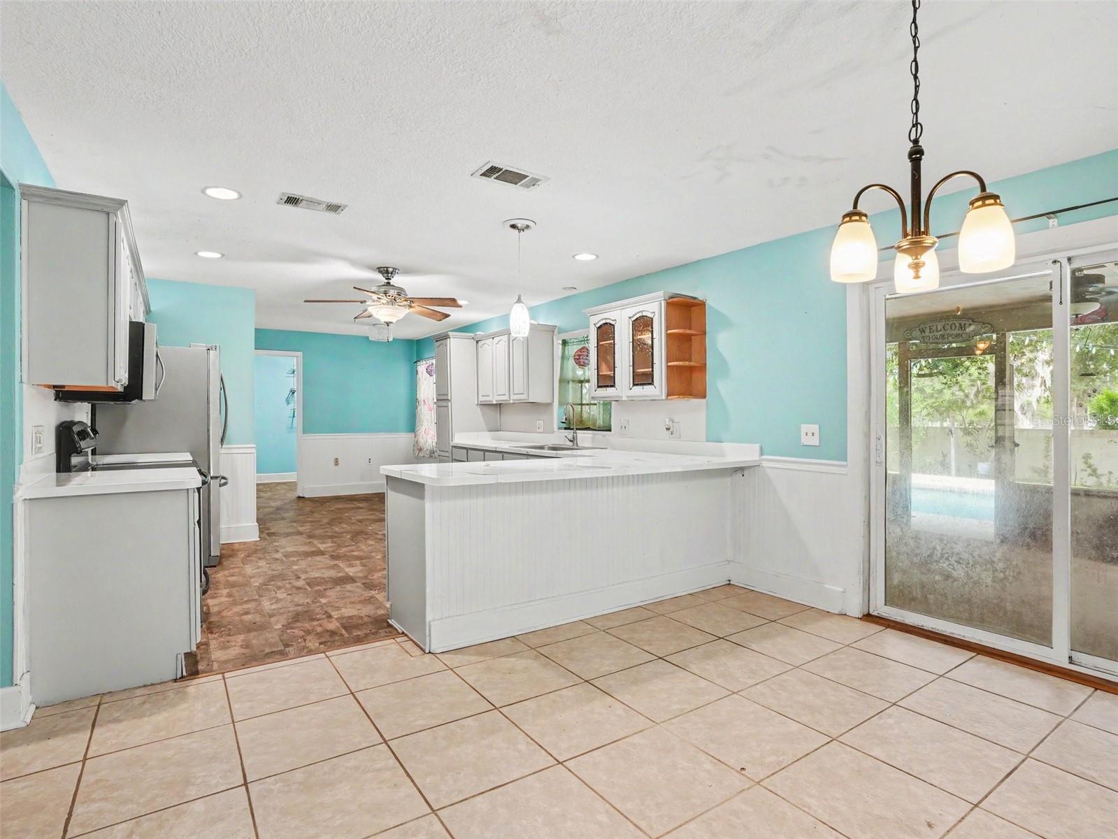 928 Timbergreen Dr Property Photo 6