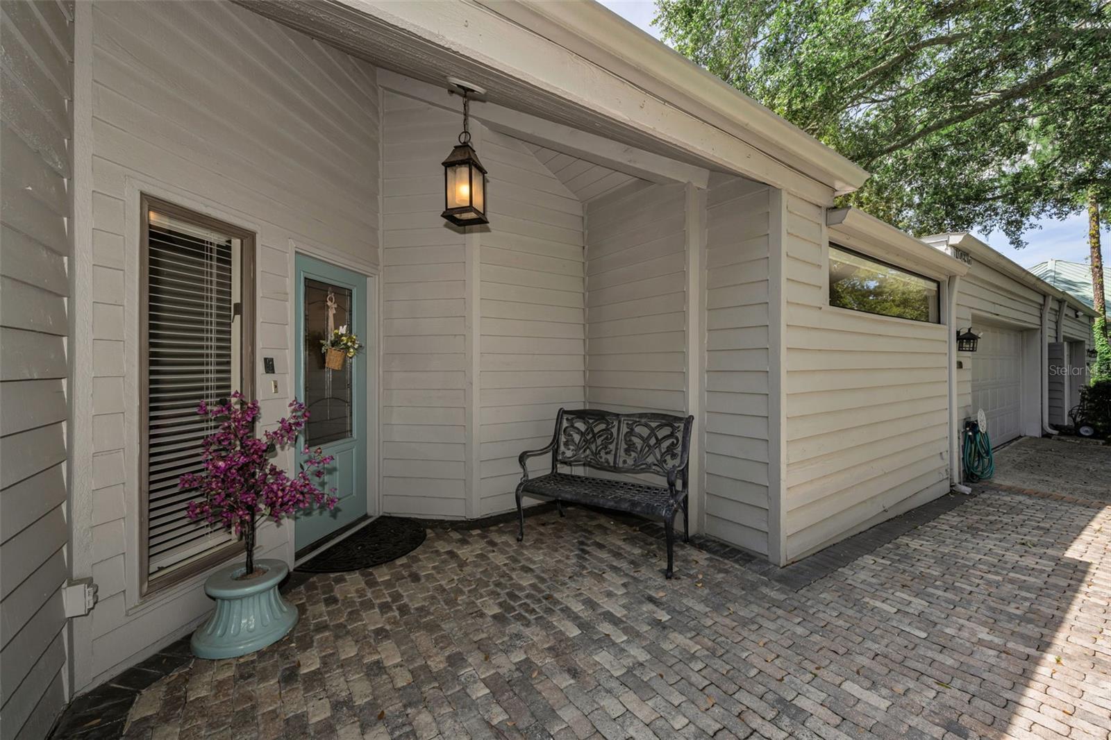10497 Longwood Dr Property Photo 4