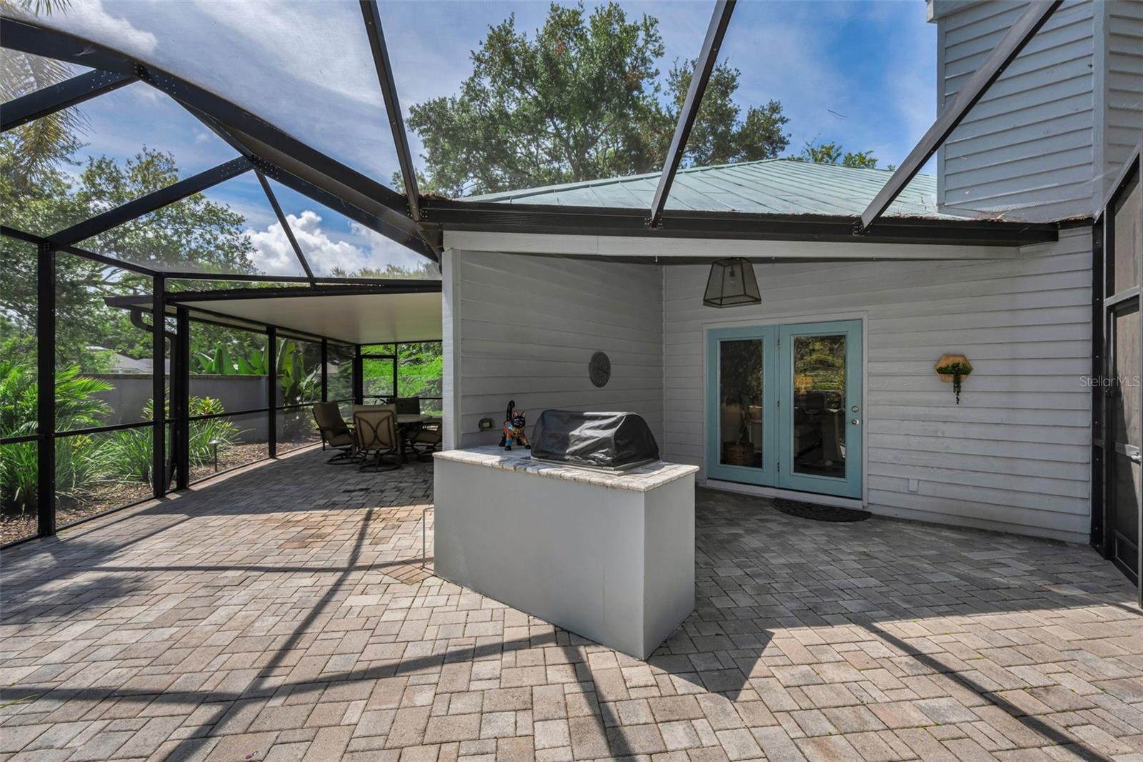 10497 Longwood Dr Property Photo 45