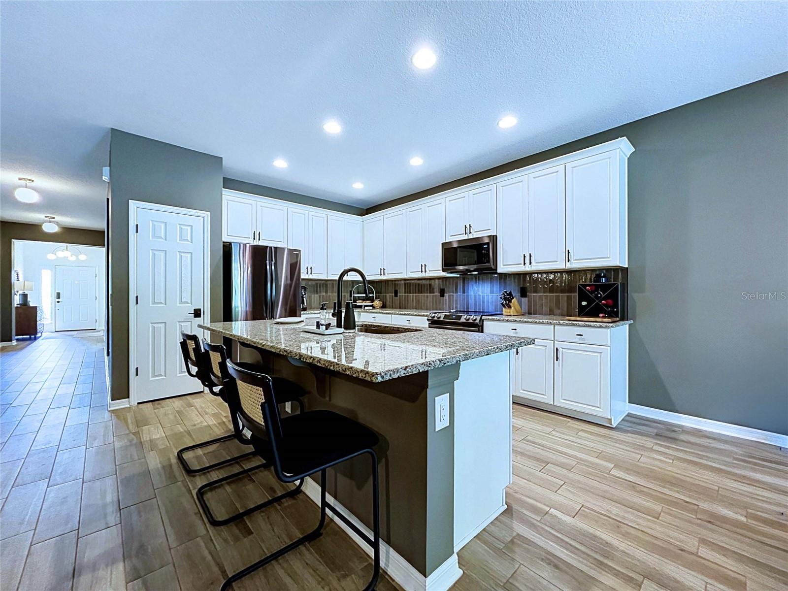 18078 Romanesque Ct Property Photo 9
