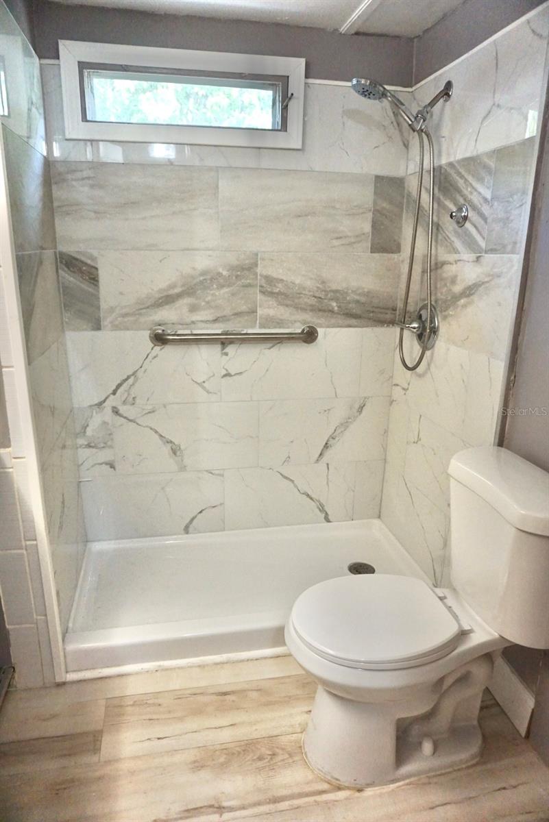 980 7th St Nw #71 Property Photo 10