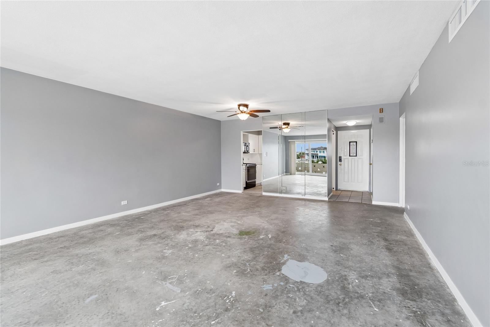 1365 N Snell Isle Blvd Ne #2e Property Photo 11