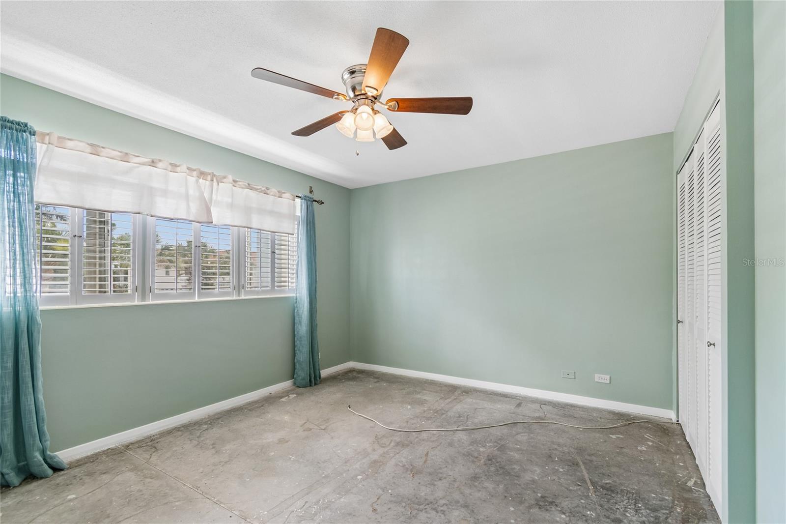 1365 N Snell Isle Blvd Ne #2e Property Photo 24