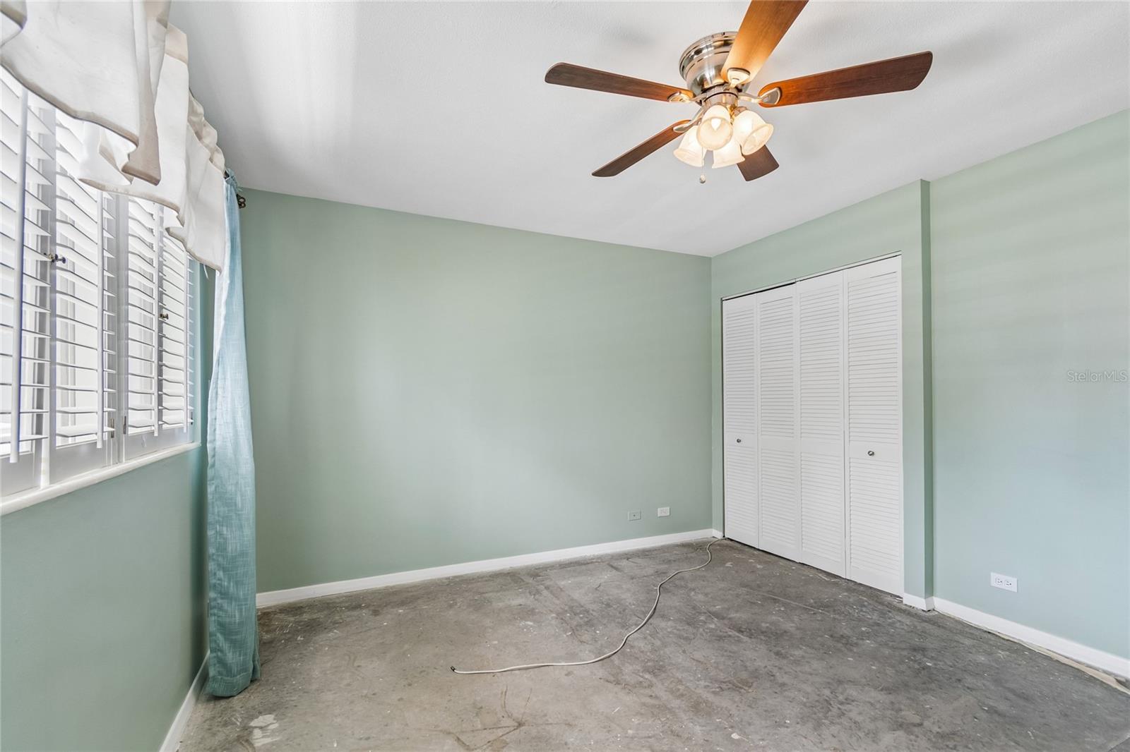 1365 N Snell Isle Blvd Ne #2e Property Photo 25