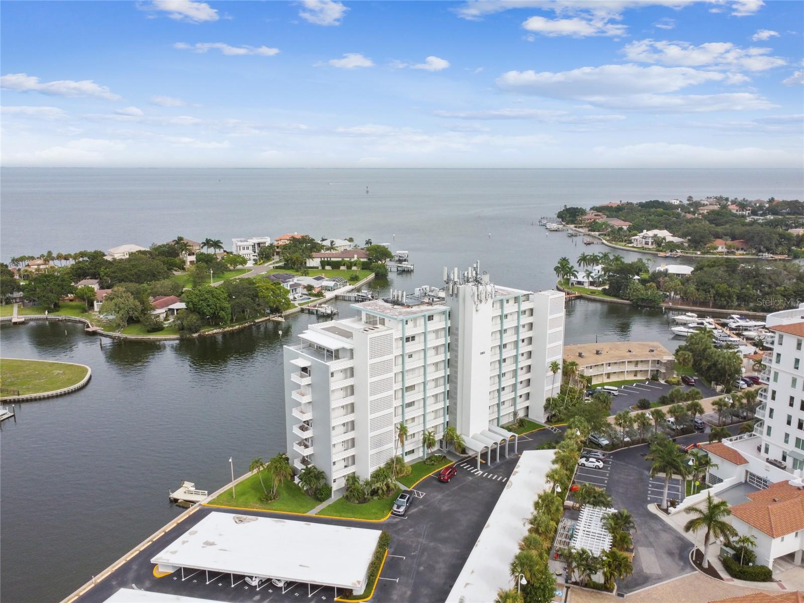 1365 N Snell Isle Blvd Ne #2e Property Photo 63