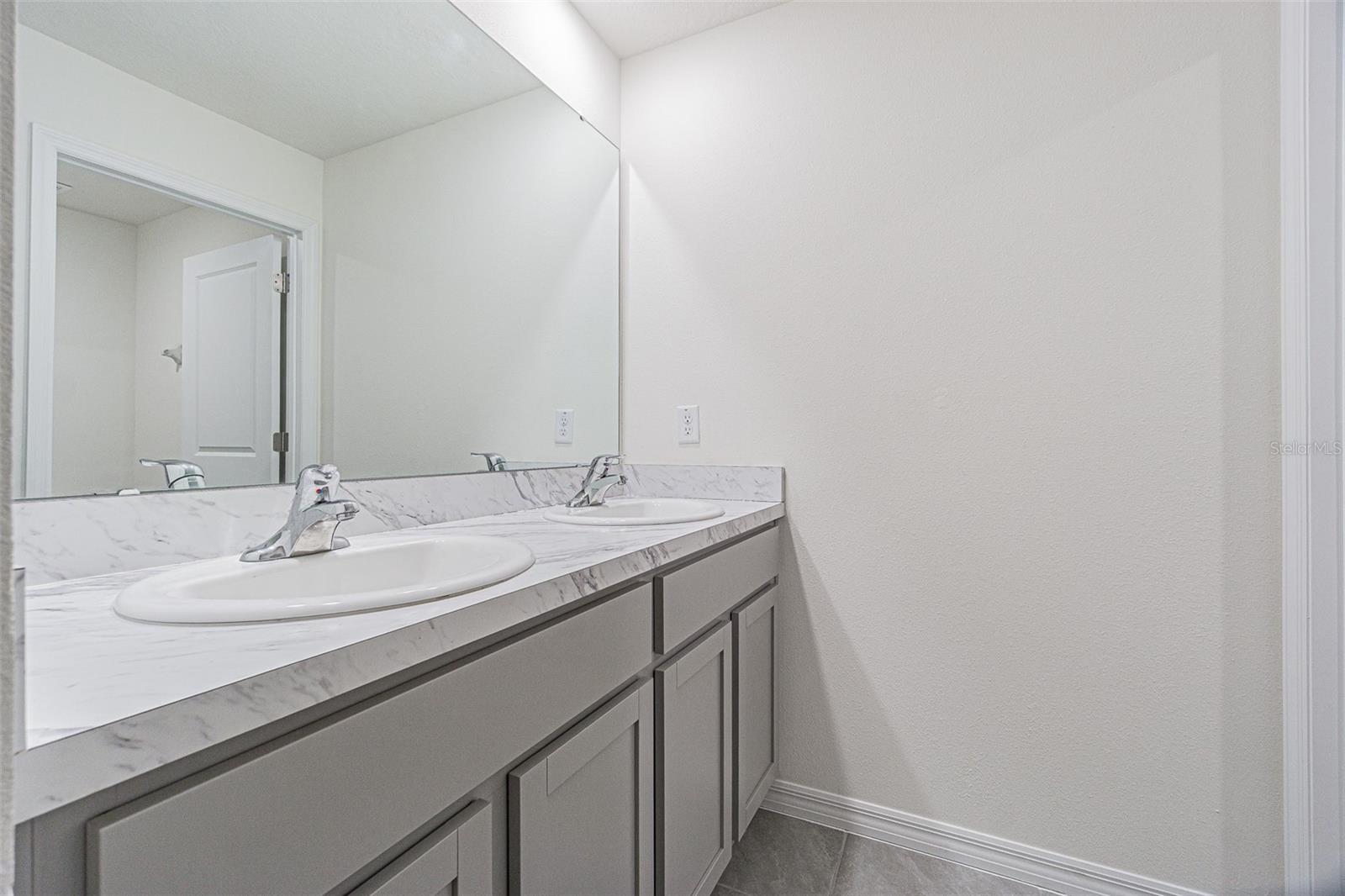 9213 Mission Bay Pl Property Photo 32