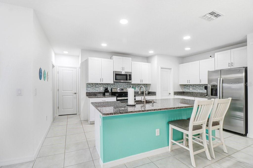 11099 Radiant Shore Loop Property Photo 11