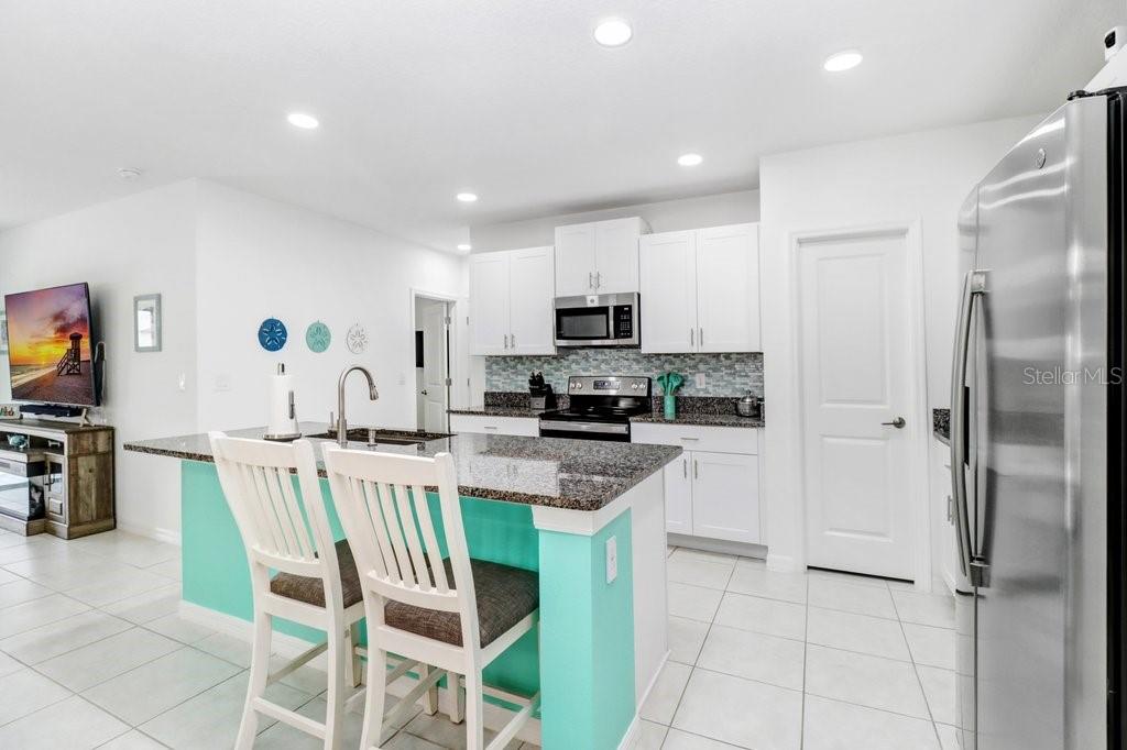 11099 Radiant Shore Loop Property Photo 12