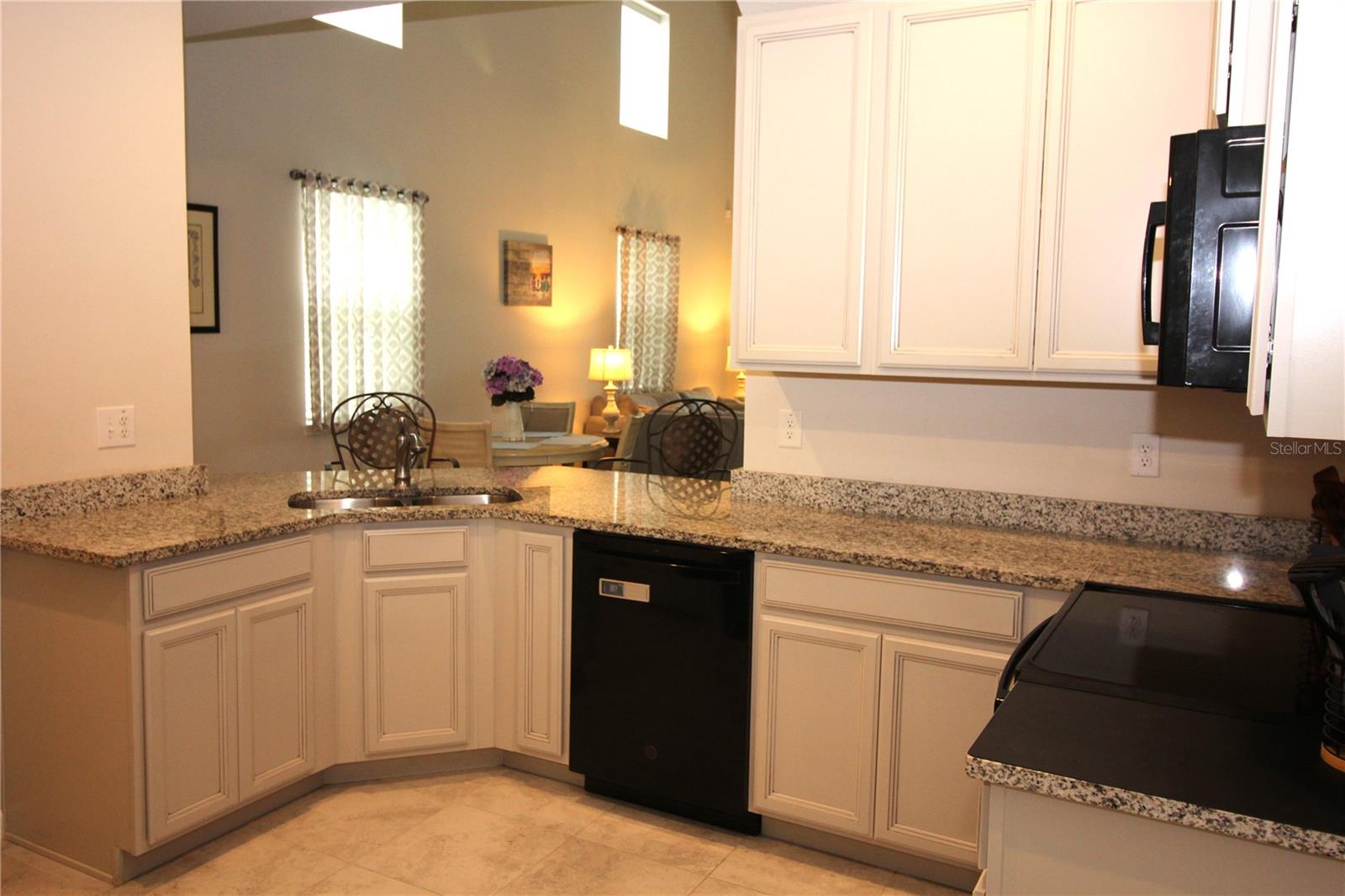 2135 Laceflower Dr Property Photo 11