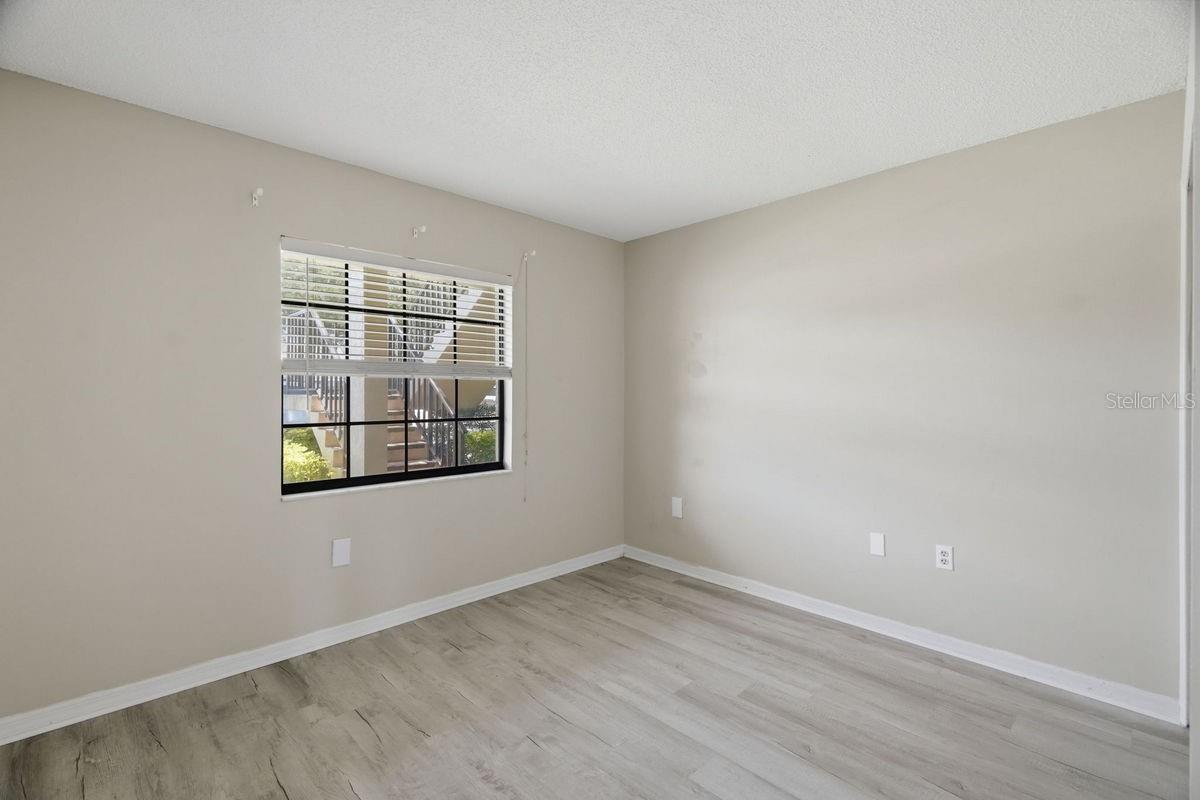 2400 Winding Creek Blvd #20a-109 Property Photo 27