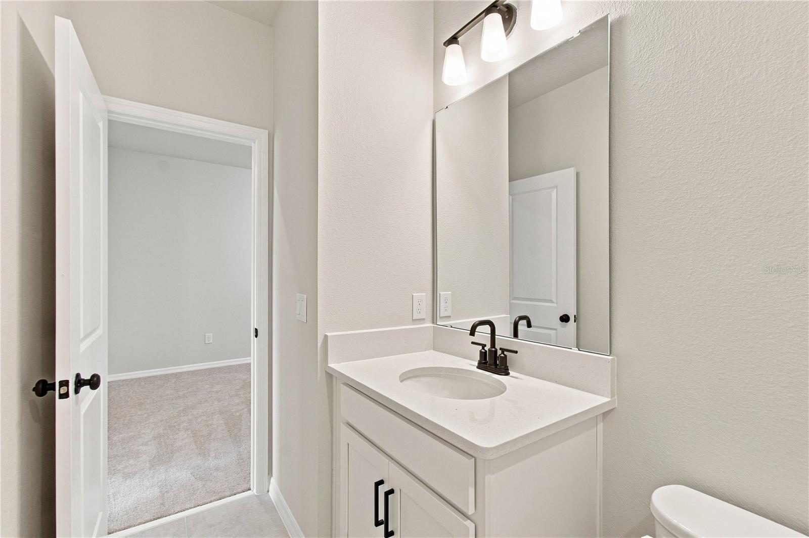5600 Coopers Hawk Ct Property Photo 26