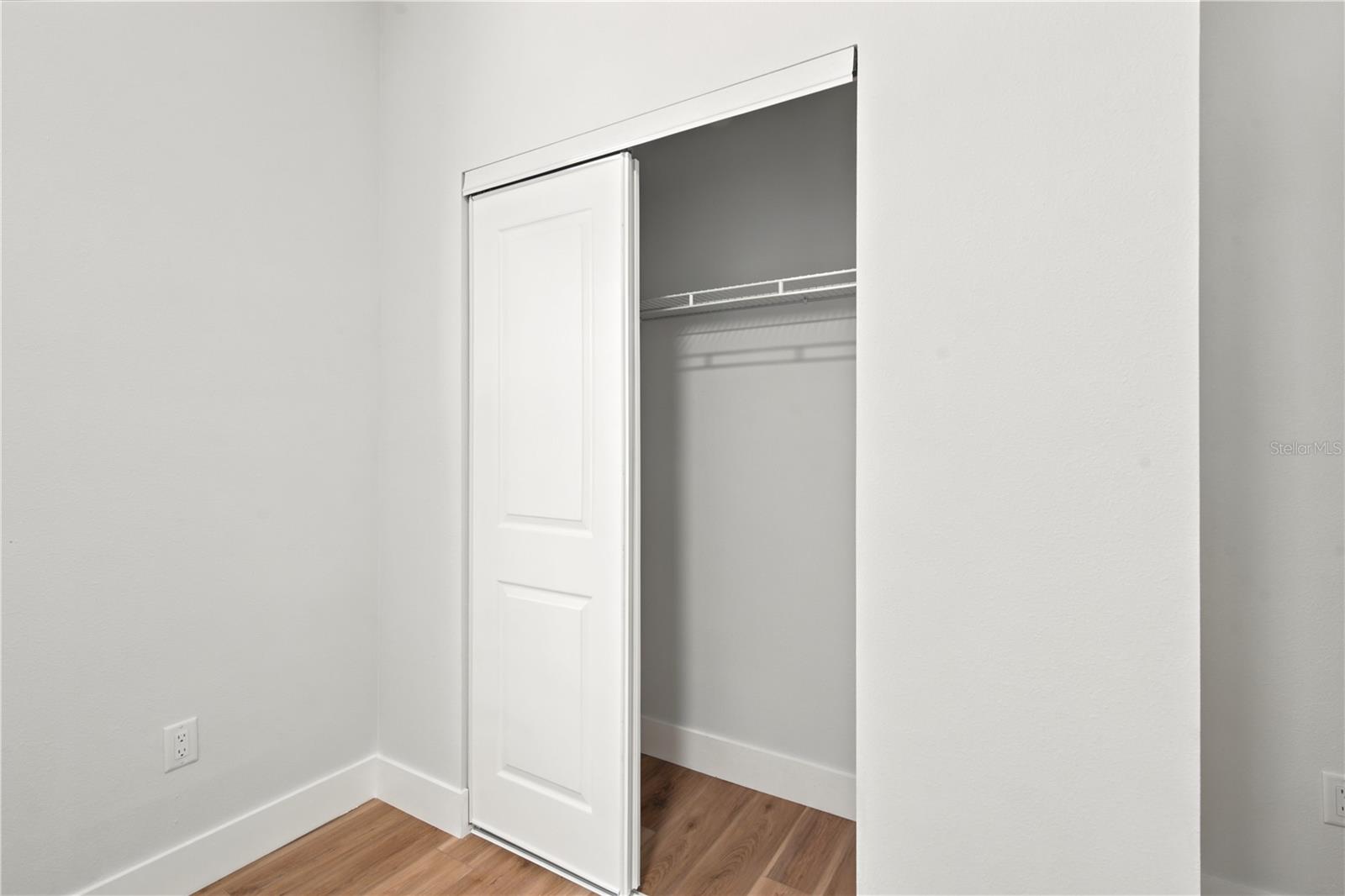 1121 Engman St Property Photo 28